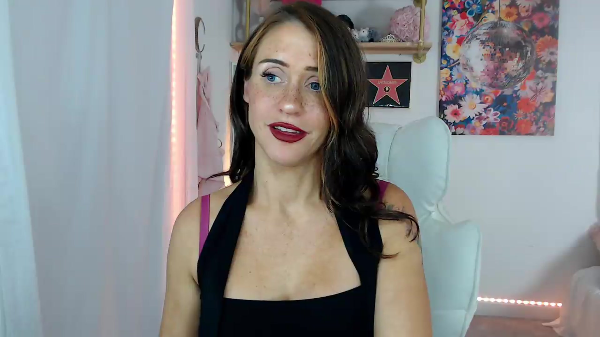 Gallery image thumbnail from PossumPrincss's myfreecams stream on, 08/02/2026, 04:34 image 16 of 20