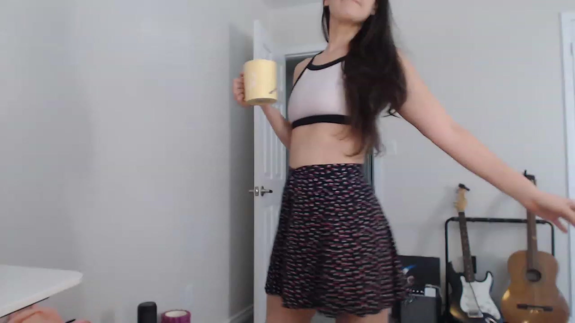 Gallery image thumbnail from Pot_Kitten's myfreecams stream on, 05/26/2023, 20:05 image 18 of 20
