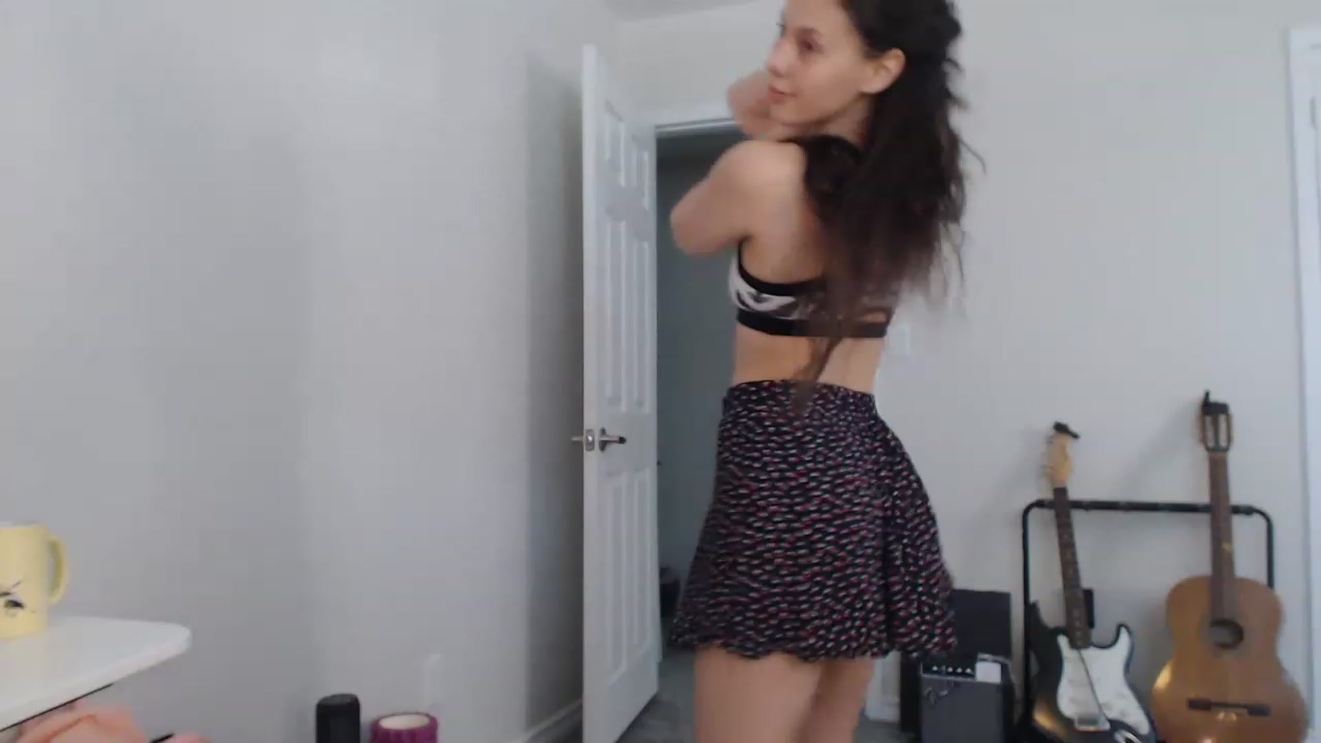 Gallery image thumbnail from Pot_Kitten's myfreecams stream on, 05/26/2023, 20:05 image 20 of 20