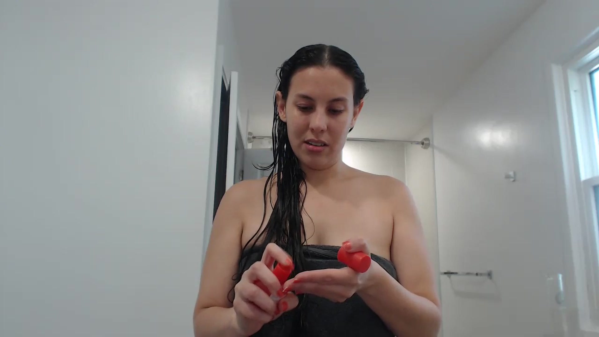 Gallery image thumbnail from Pot_Kitten's myfreecams stream on, 08/21/2024, 20:31 image 17 of 20