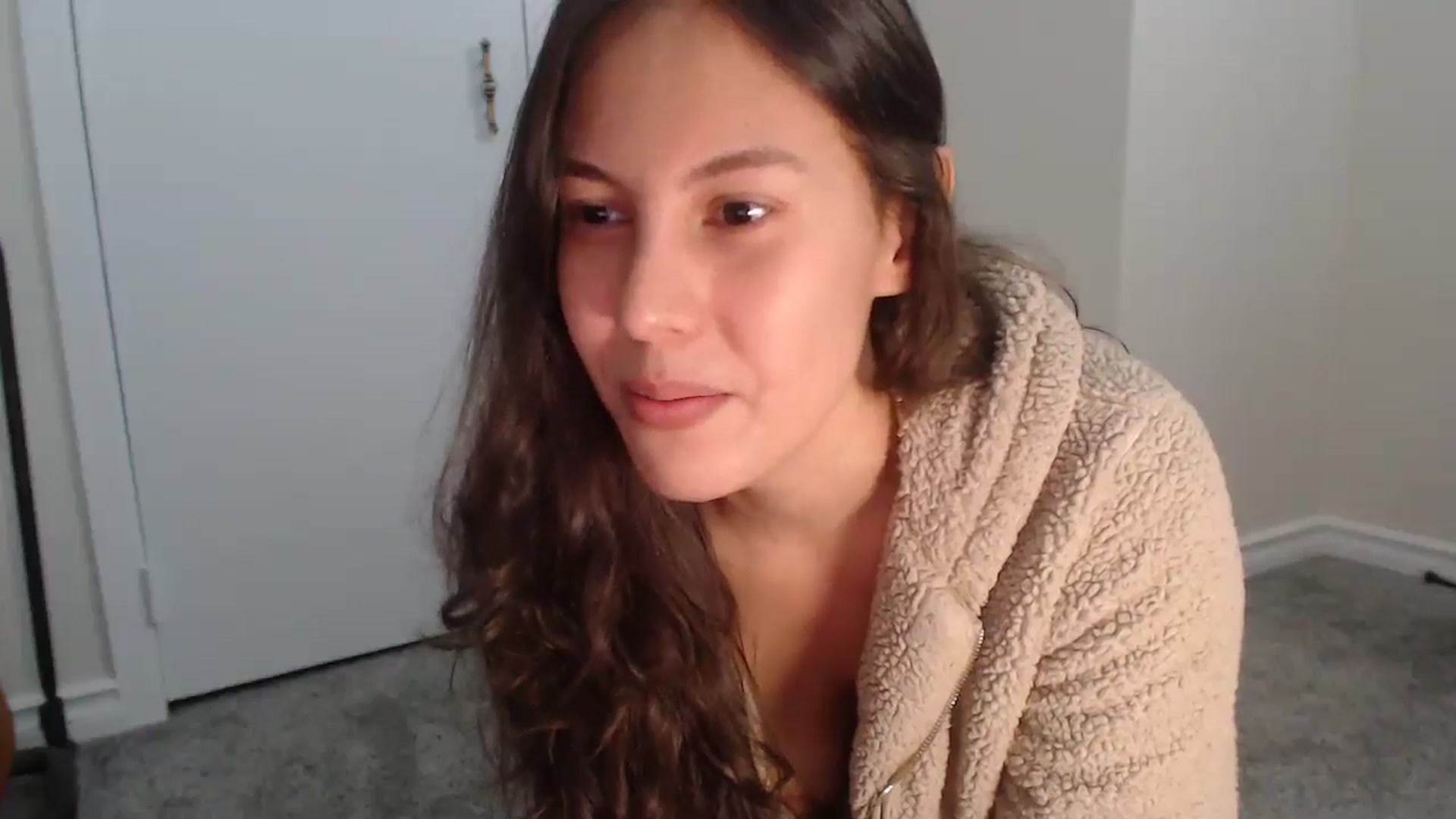 Gallery image thumbnail from Pot_Kitten's myfreecams stream on, 09/11/2024, 18:10 image 5 of 20