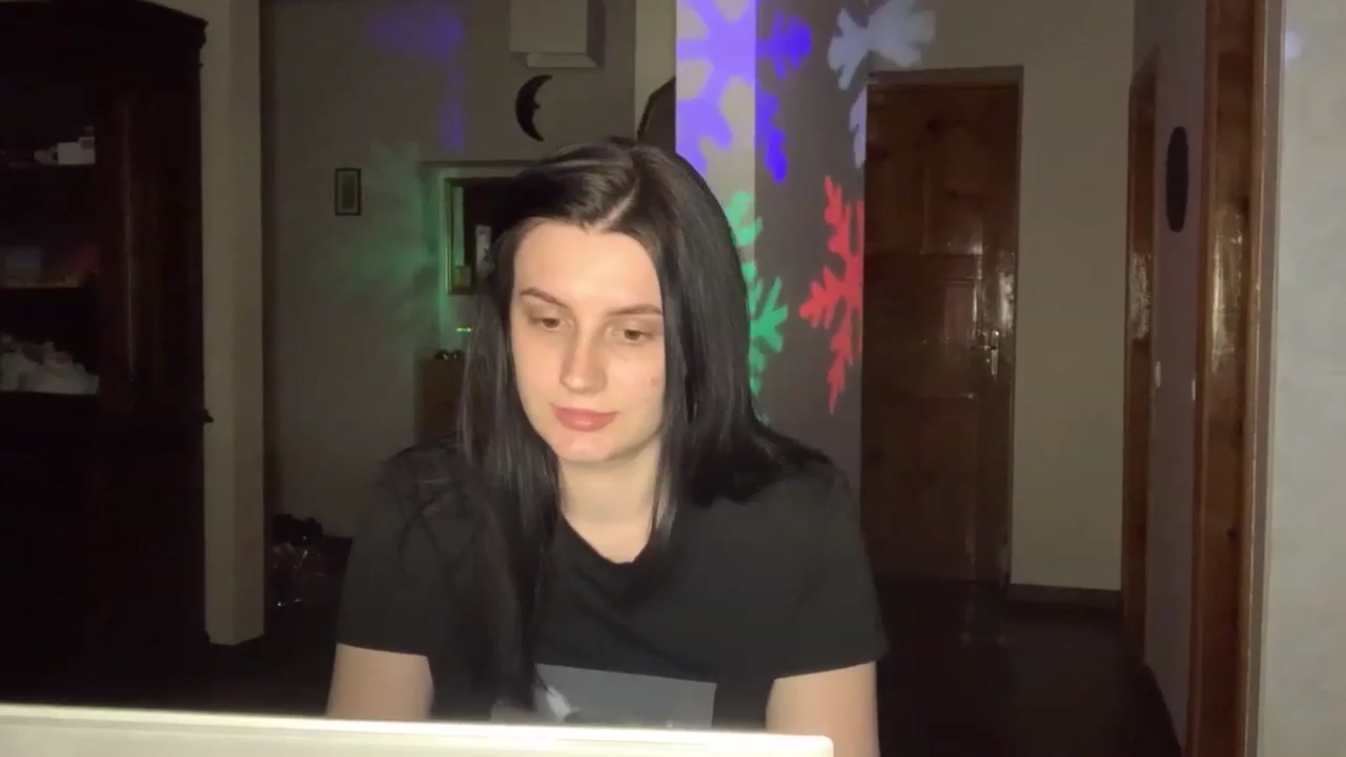 Gallery image thumbnail from PotatoChipss's myfreecams stream on, 03/04/2024, 22:30 image 9 of 20