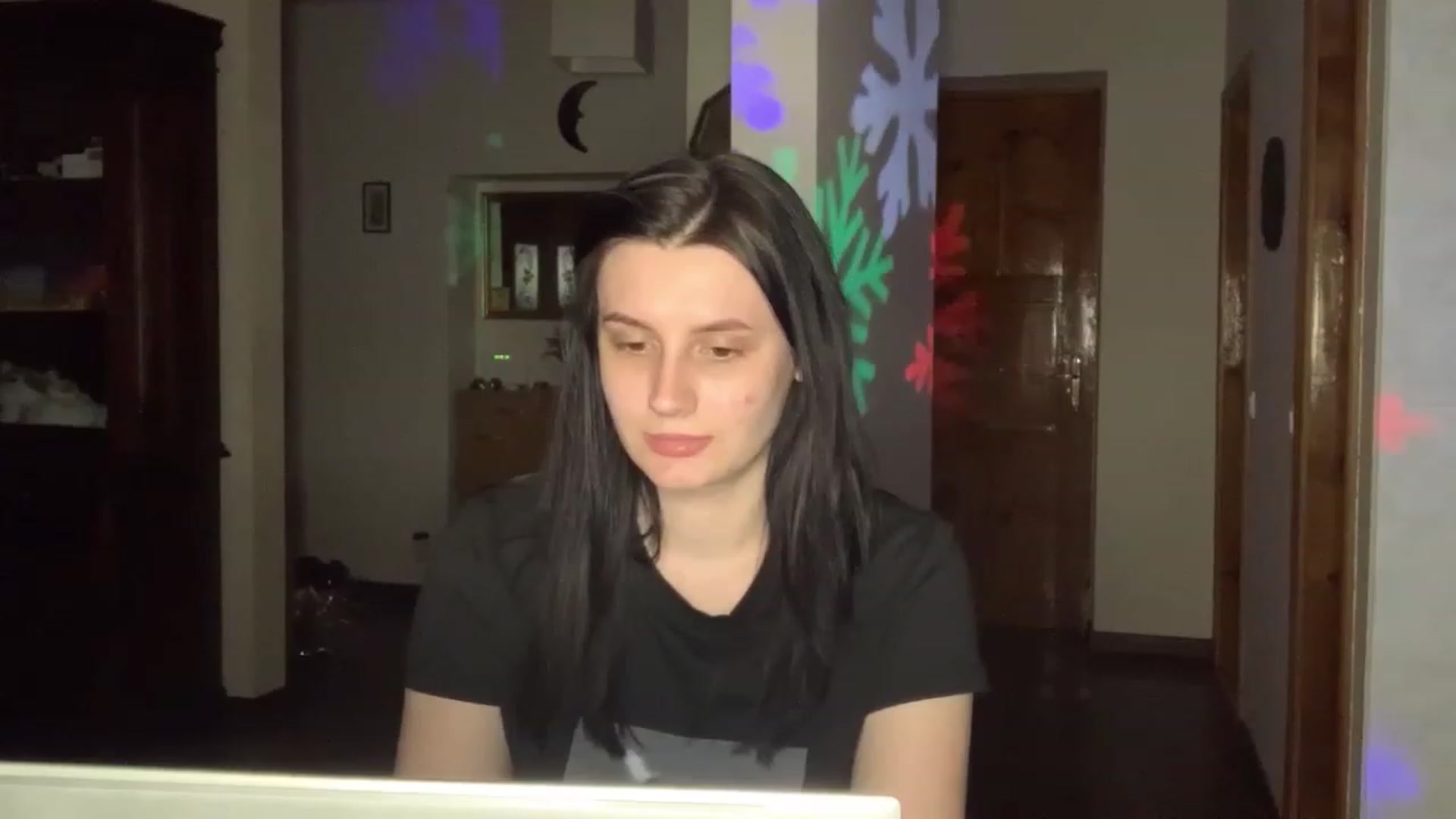 Gallery image thumbnail from PotatoChipss's myfreecams stream on, 03/04/2024, 22:30 image 11 of 20
