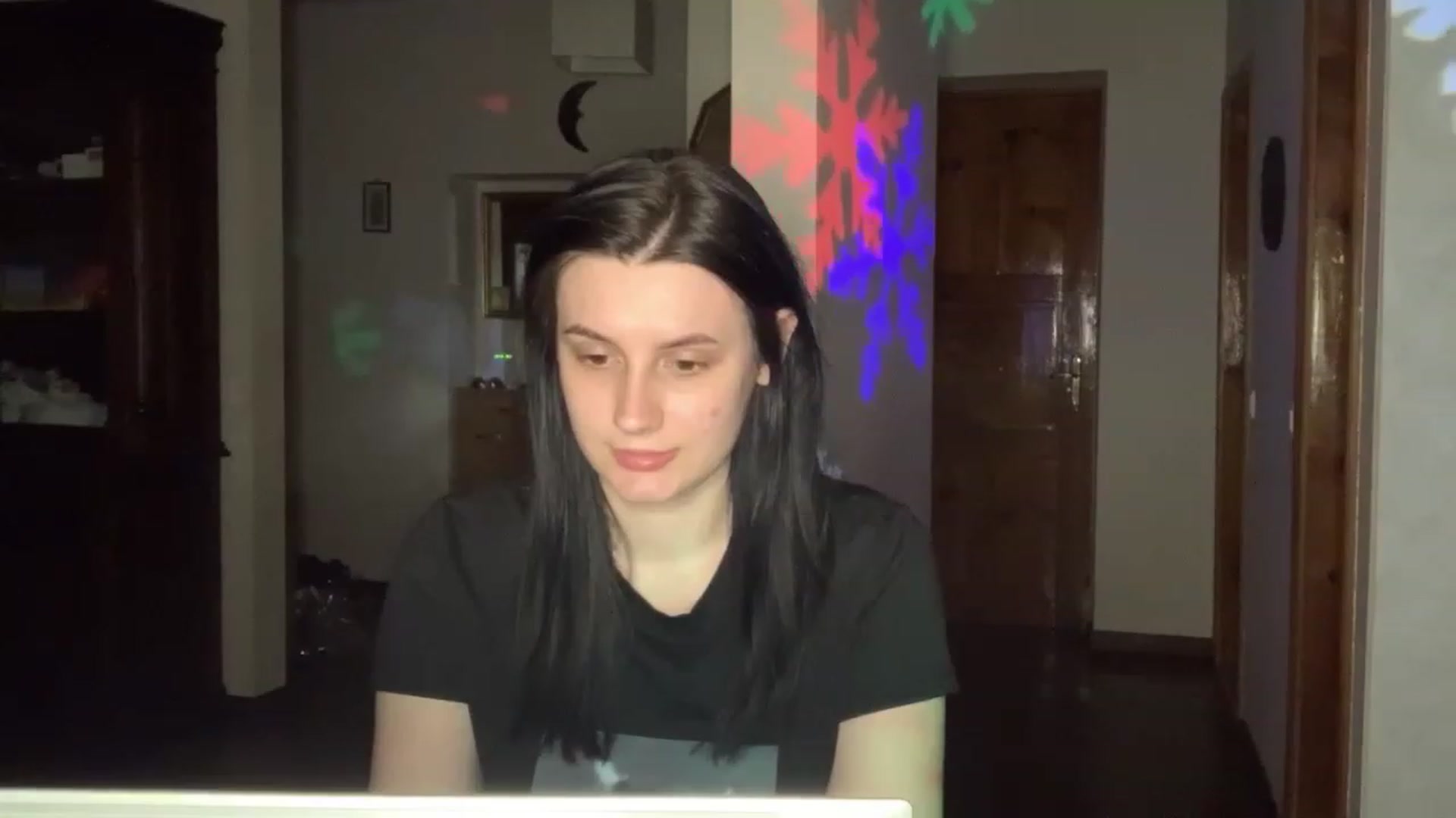 Gallery image thumbnail from PotatoChipss's myfreecams stream on, 03/04/2024, 22:30 image 19 of 20