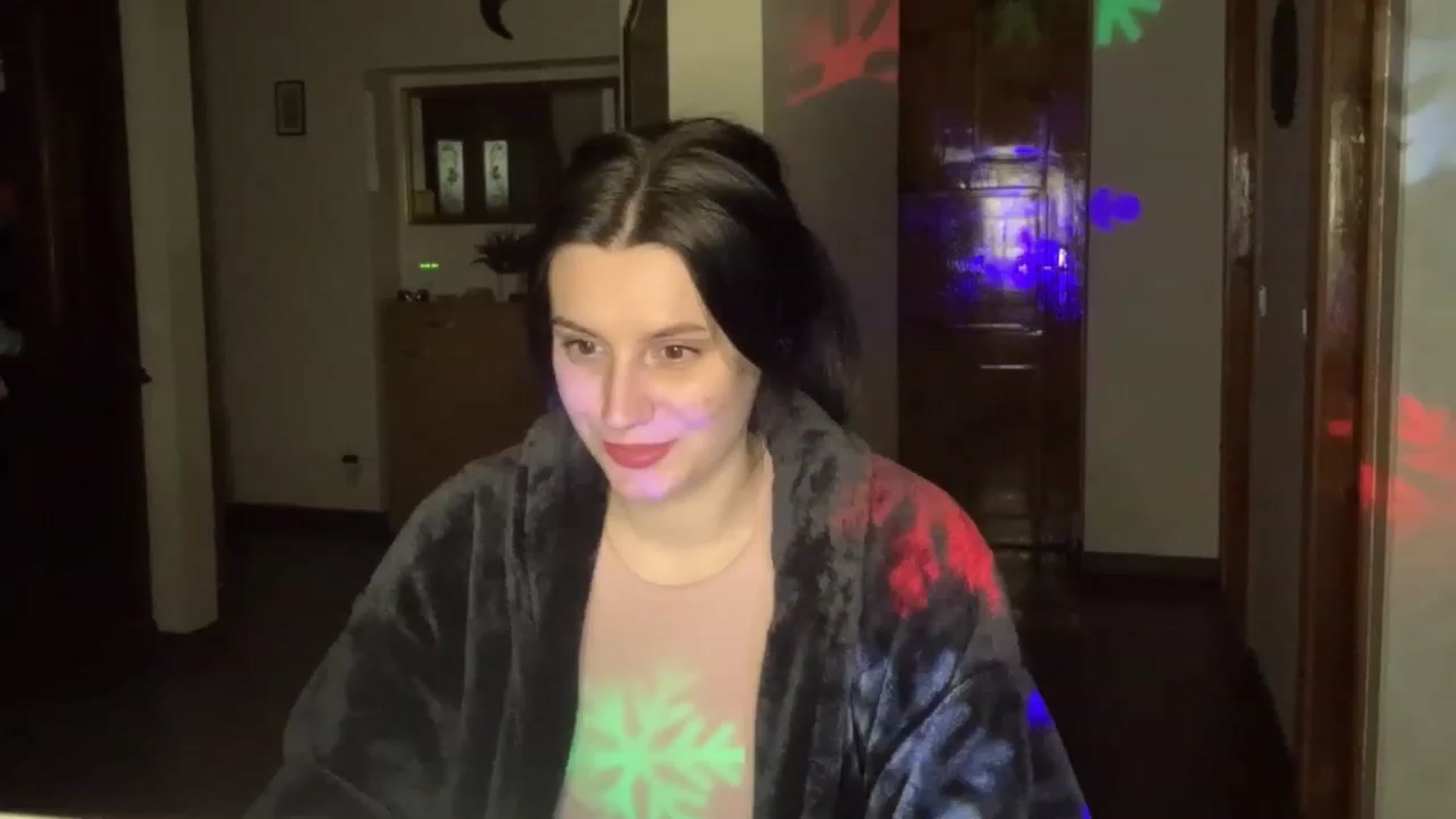 Gallery image thumbnail from PotatoChipss's myfreecams stream on, 03/08/2024, 23:11 image 1 of 20