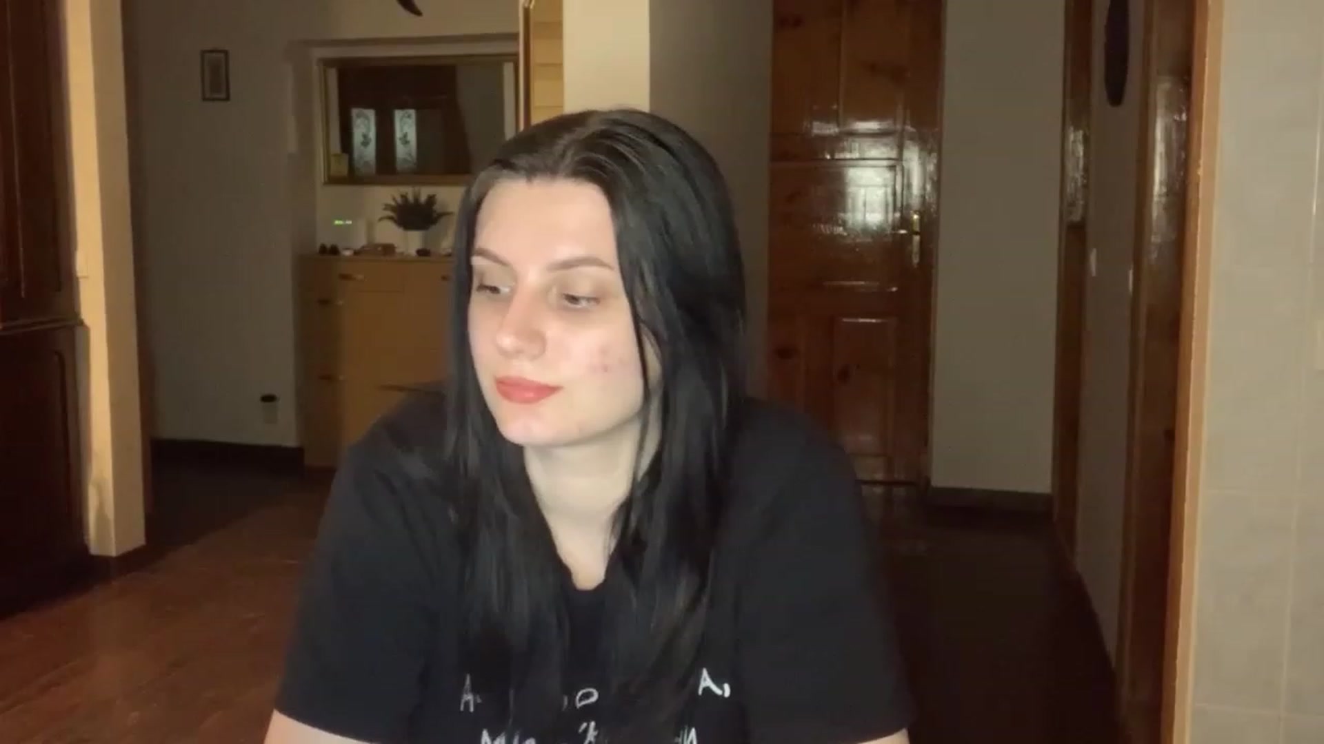 Gallery image thumbnail from PotatoChipss's myfreecams stream on, 03/10/2024, 22:53 image 8 of 20