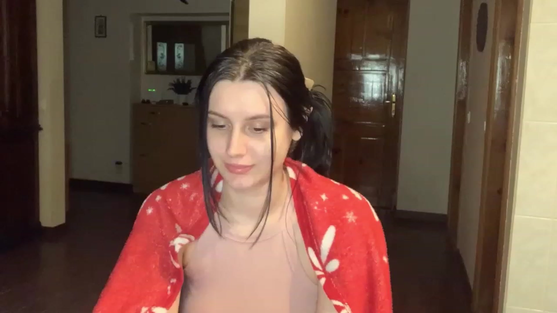 Gallery image thumbnail from PotatoChipss's myfreecams stream on, 03/11/2024, 23:12 image 10 of 20