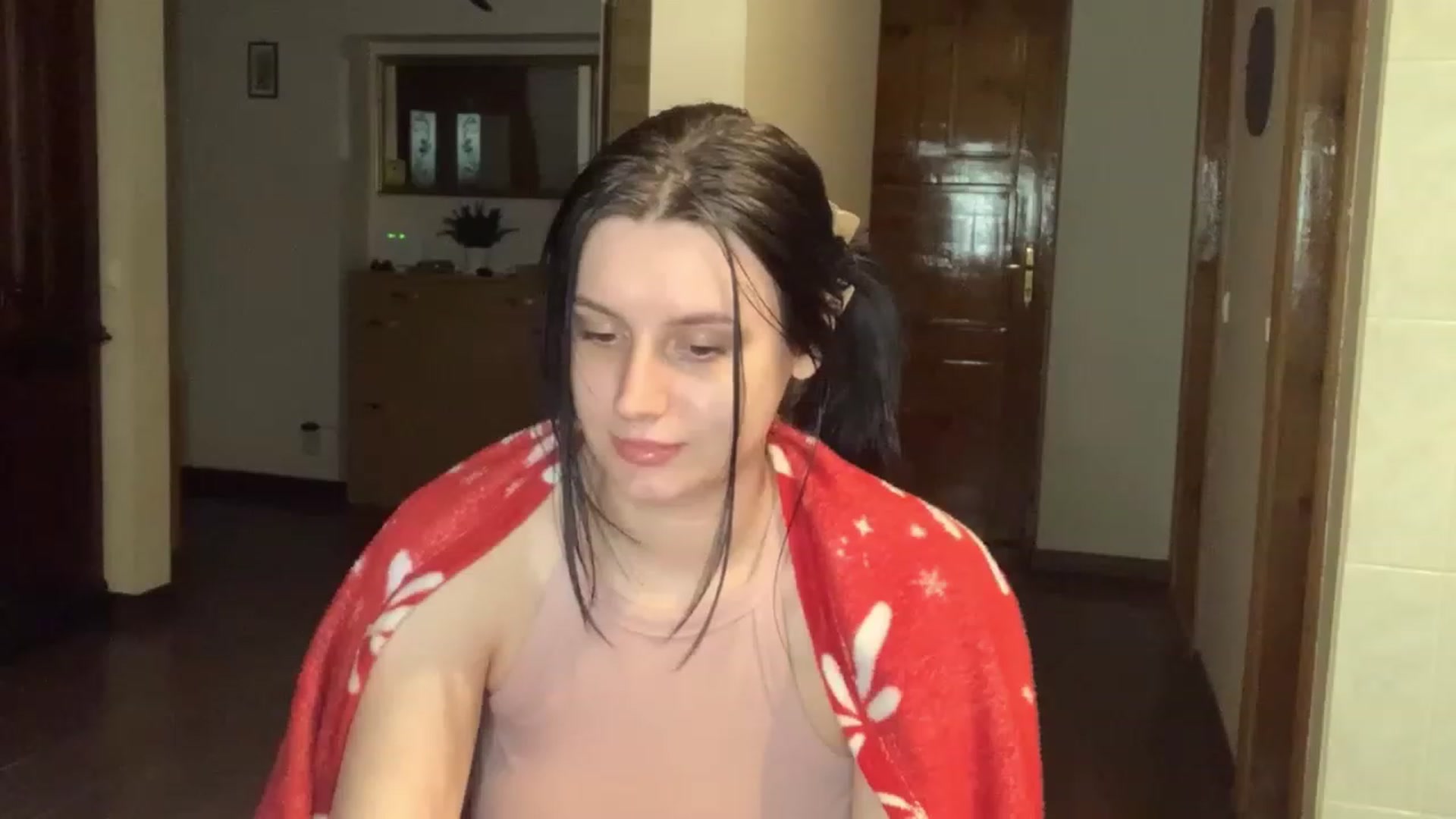 Gallery image thumbnail from PotatoChipss's myfreecams stream on, 03/11/2024, 23:12 image 8 of 20