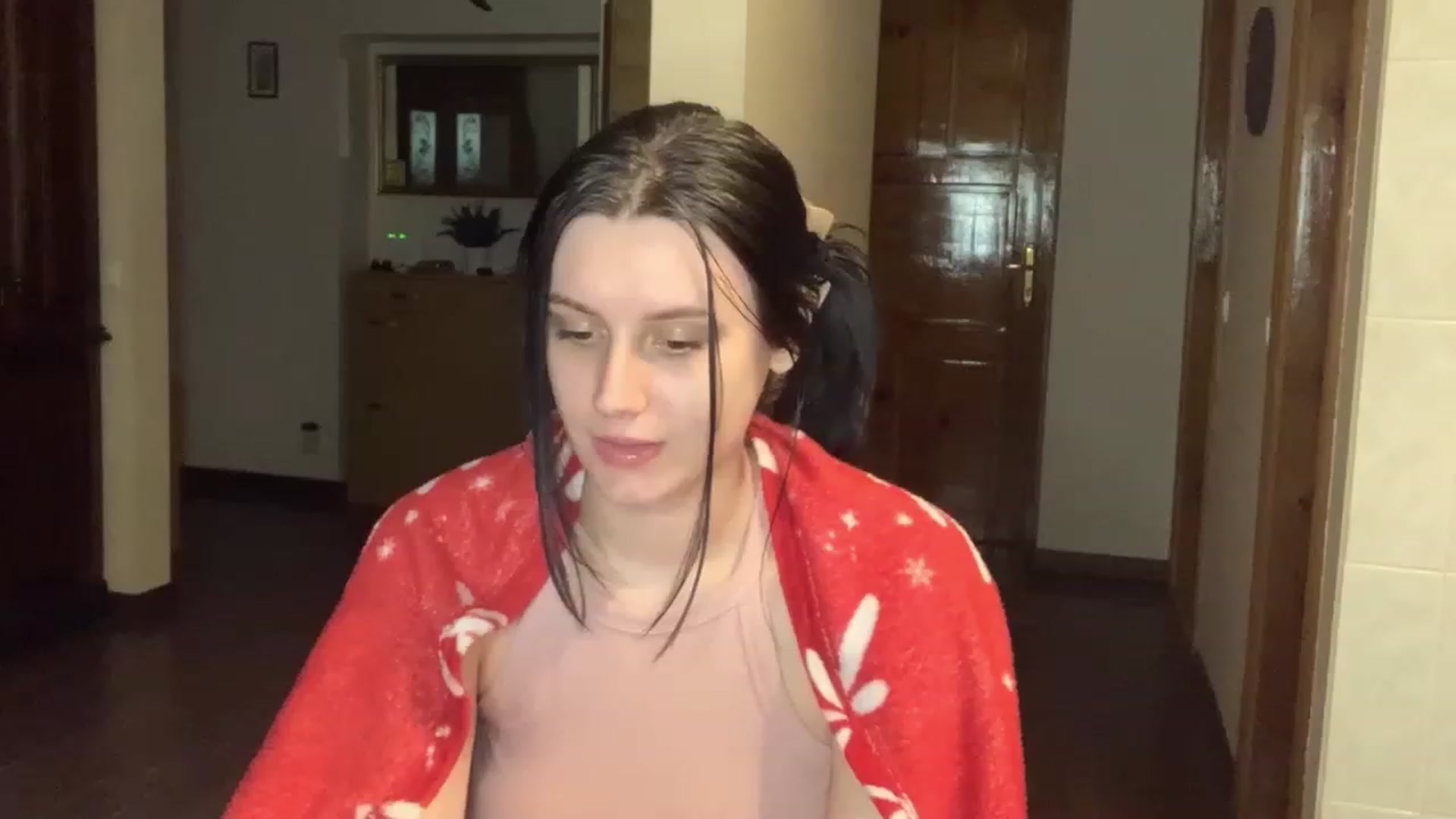 Gallery image thumbnail from PotatoChipss's myfreecams stream on, 03/11/2024, 23:12 image 12 of 20