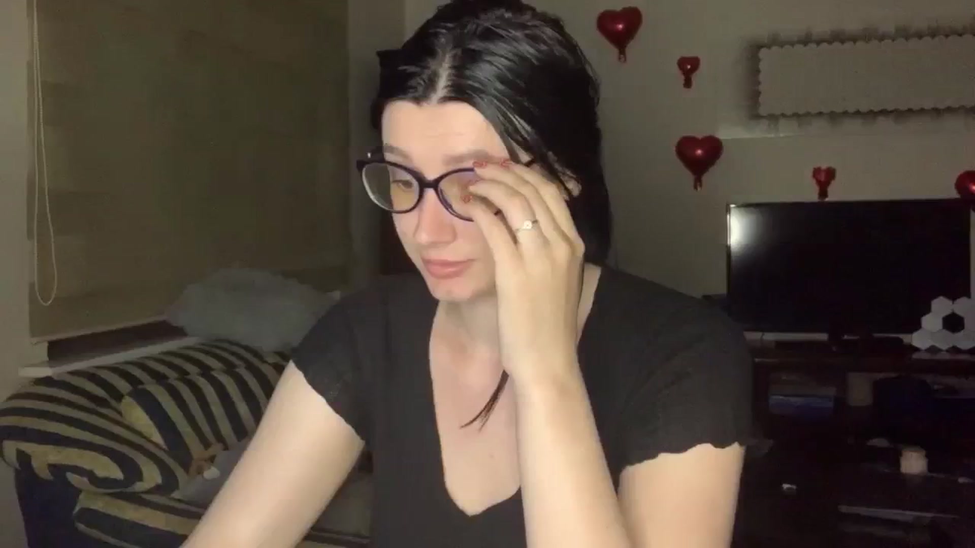 Gallery image thumbnail from PotatoChipss's myfreecams stream on, 05/31/2024, 21:36 image 3 of 20