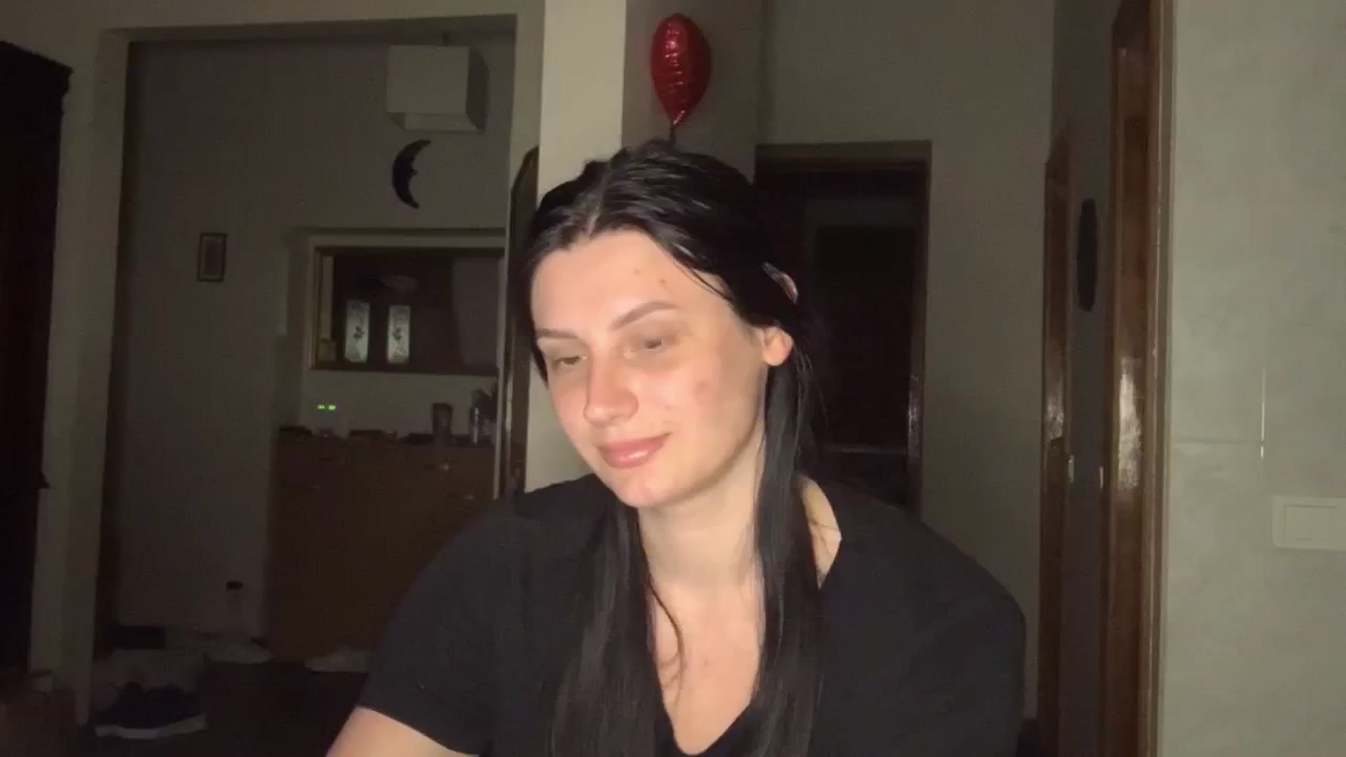 Gallery image thumbnail from PotatoChipss's myfreecams stream on, 06/22/2024, 20:06 image 1 of 20