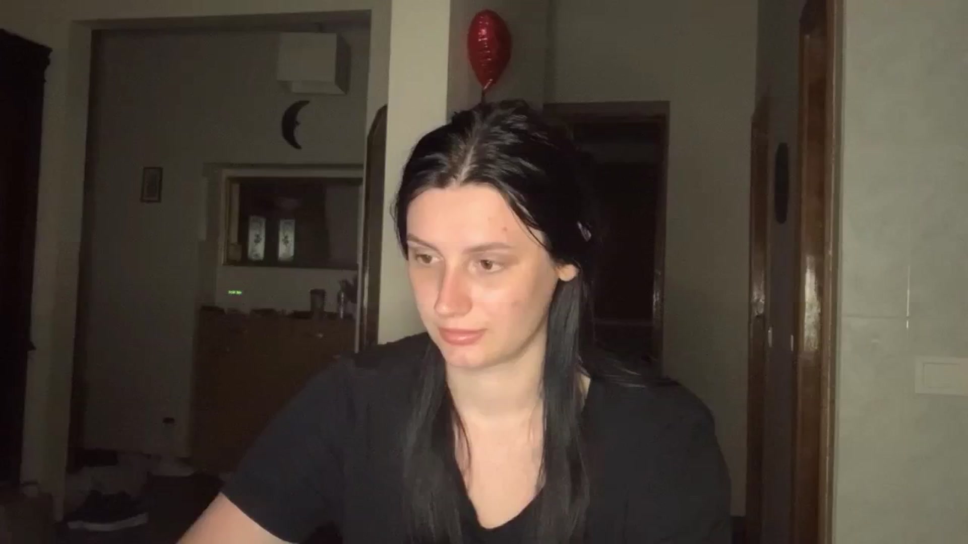 Gallery image thumbnail from PotatoChipss's myfreecams stream on, 06/22/2024, 20:35 image 2 of 20
