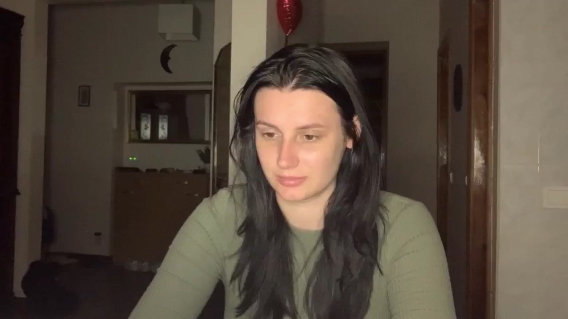 Gallery image thumbnail from PotatoChipss's myfreecams stream on, 06/24/2024, 21:48 image 1 of 20