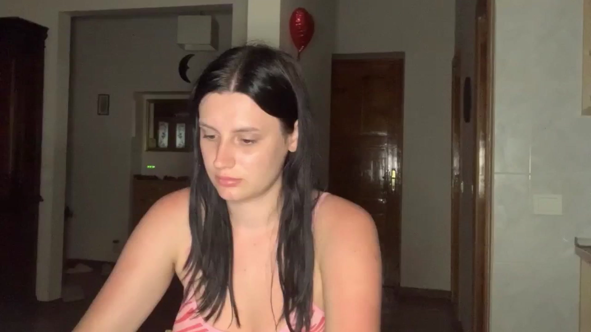 Gallery image thumbnail from PotatoChipss's myfreecams stream on, 06/28/2024, 20:49 image 16 of 20