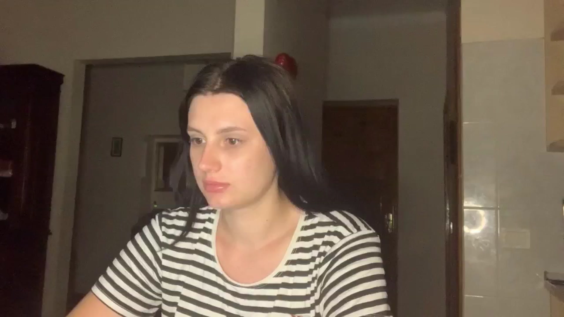 Gallery image thumbnail from PotatoChipss's myfreecams stream on, 08/03/2024, 22:33 image 6 of 20