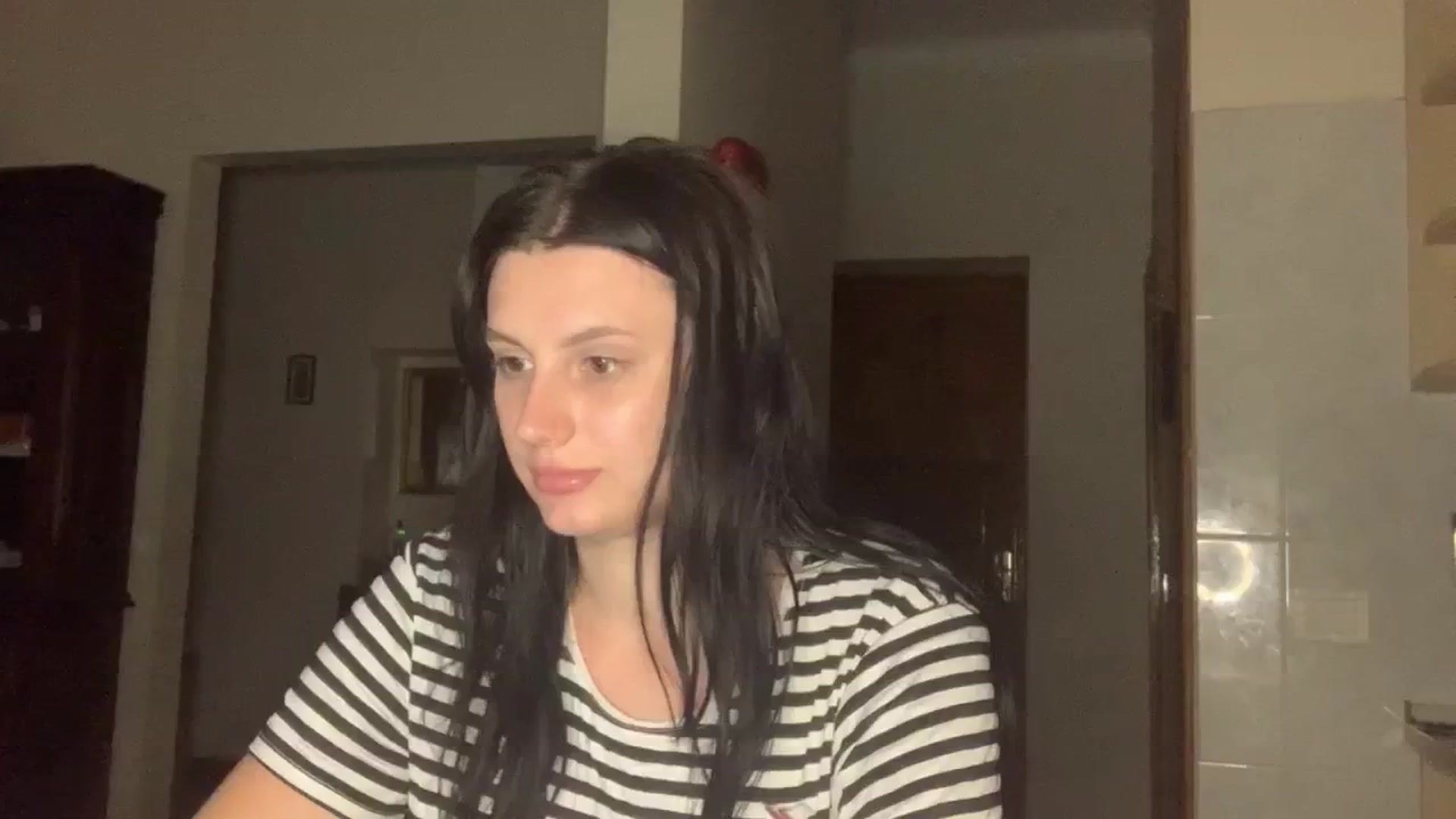 Gallery image thumbnail from PotatoChipss's myfreecams stream on, 08/03/2024, 22:33 image 20 of 20