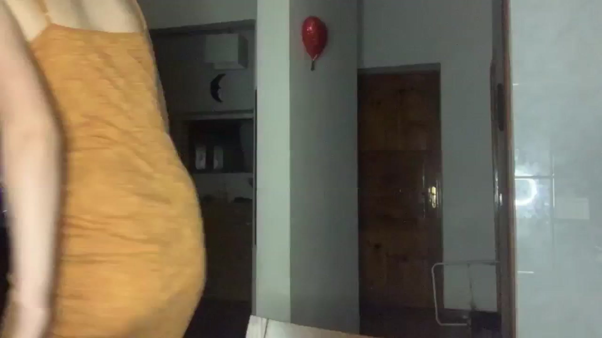 Gallery image thumbnail from PotatoChipss's myfreecams stream on, 08/15/2024, 22:20 image 6 of 20
