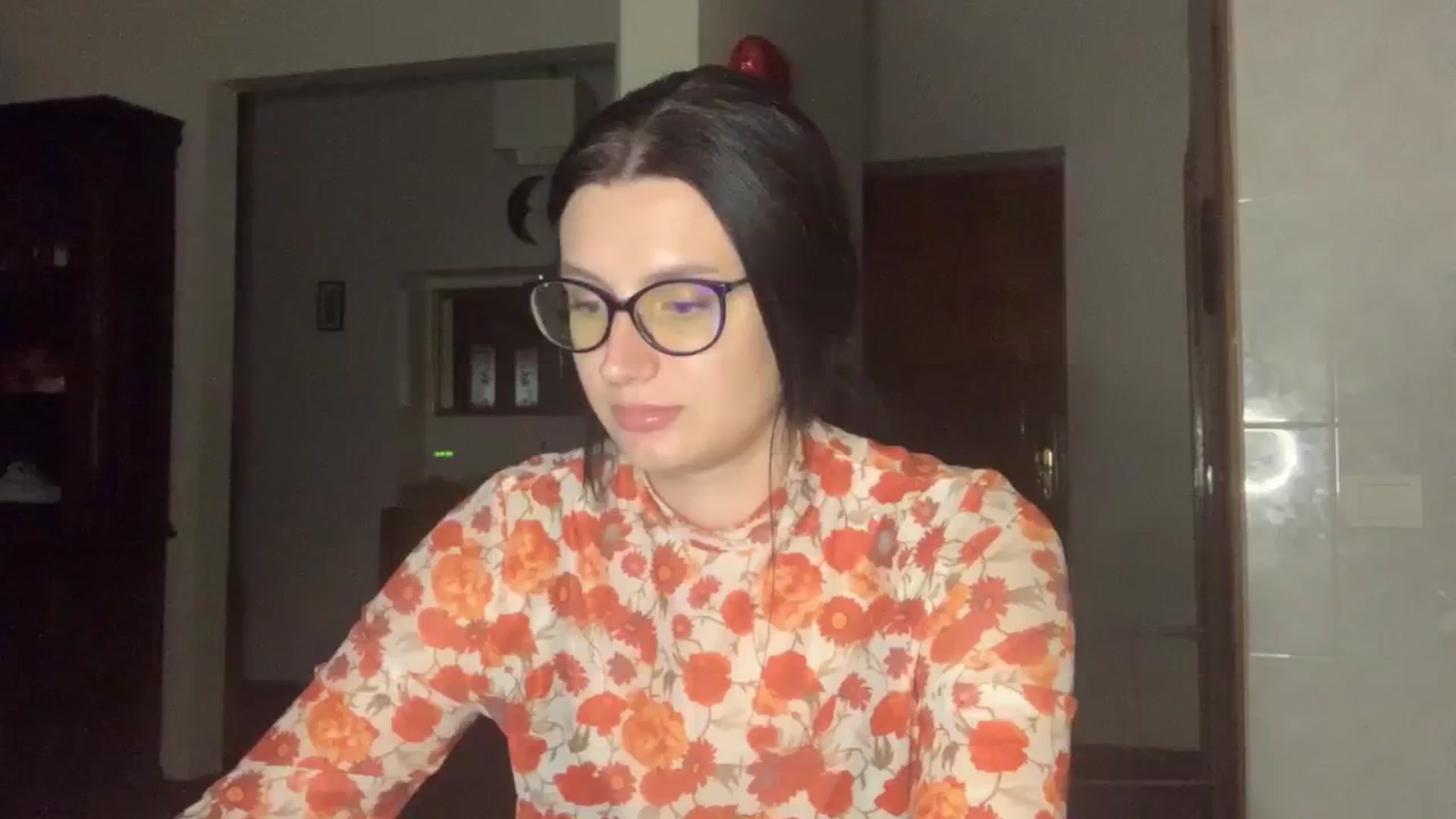 Gallery image thumbnail from PotatoChipss's myfreecams stream on, 08/15/2024, 22:55 image 16 of 20