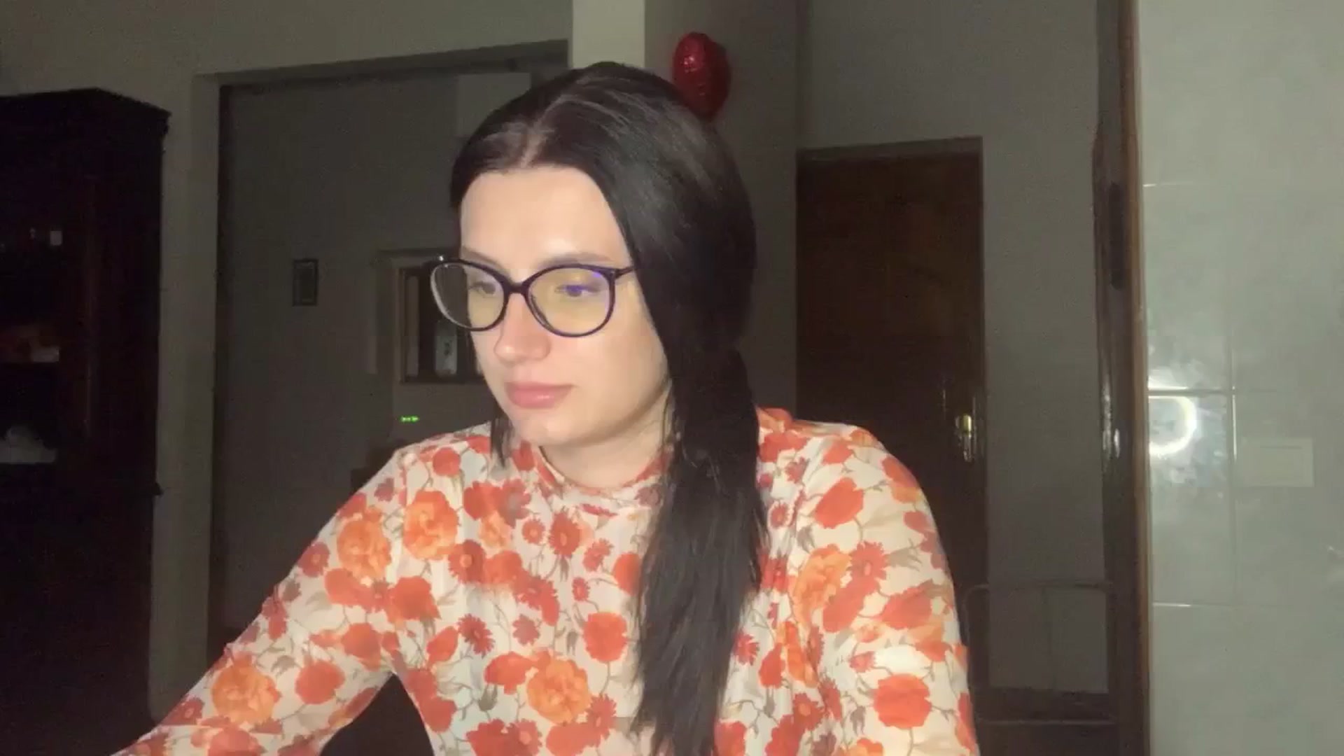 Gallery image thumbnail from PotatoChipss's myfreecams stream on, 08/15/2024, 22:55 image 3 of 20
