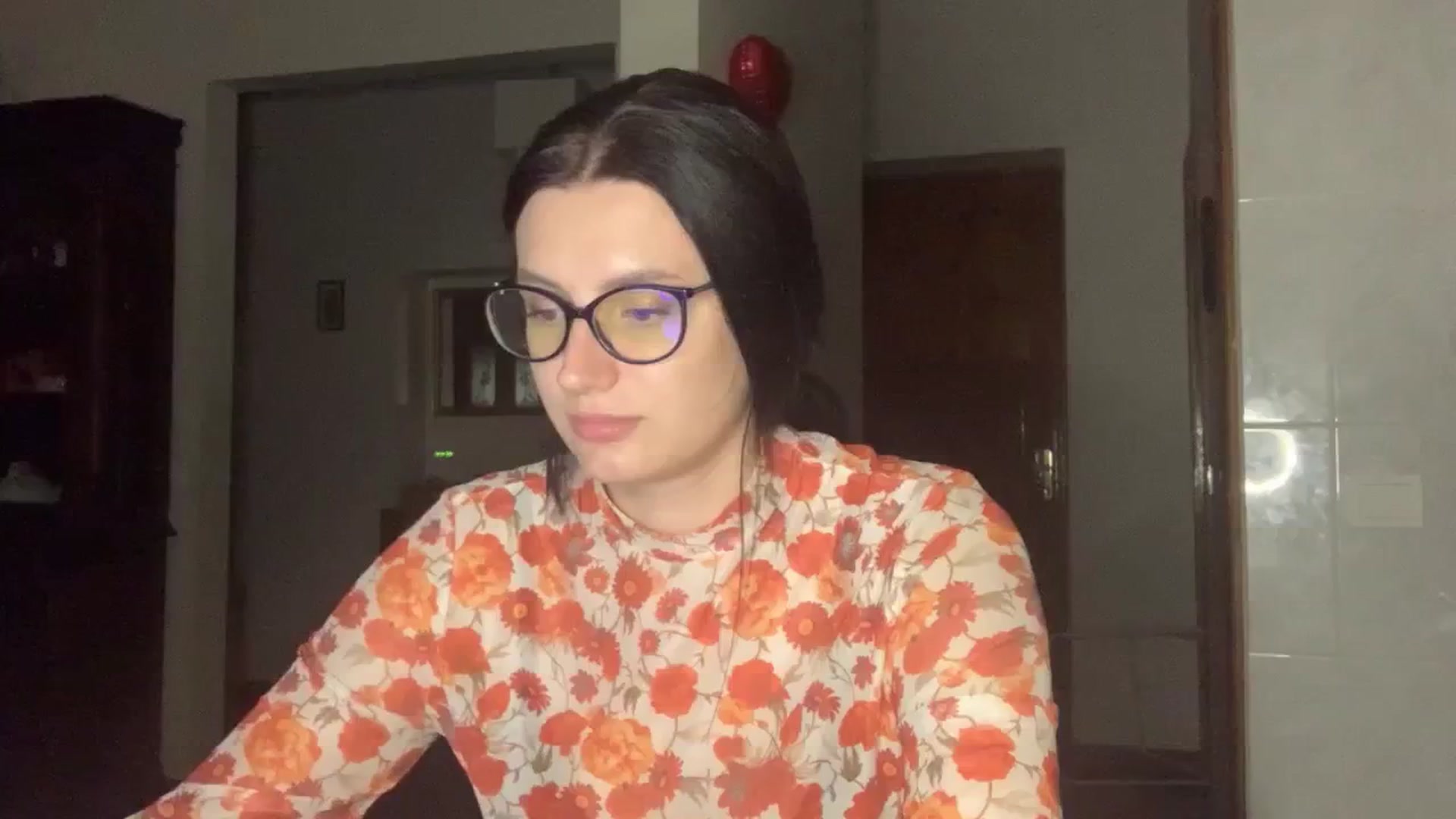 Gallery image thumbnail from PotatoChipss's myfreecams stream on, 08/15/2024, 22:55 image 7 of 20