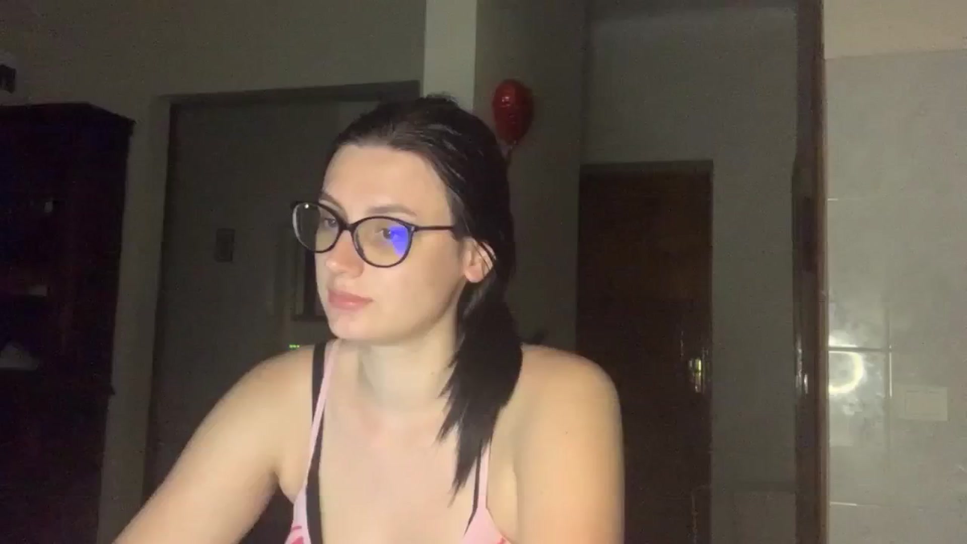 Gallery image thumbnail from PotatoChipss's myfreecams stream on, 08/16/2024, 22:02 image 9 of 20