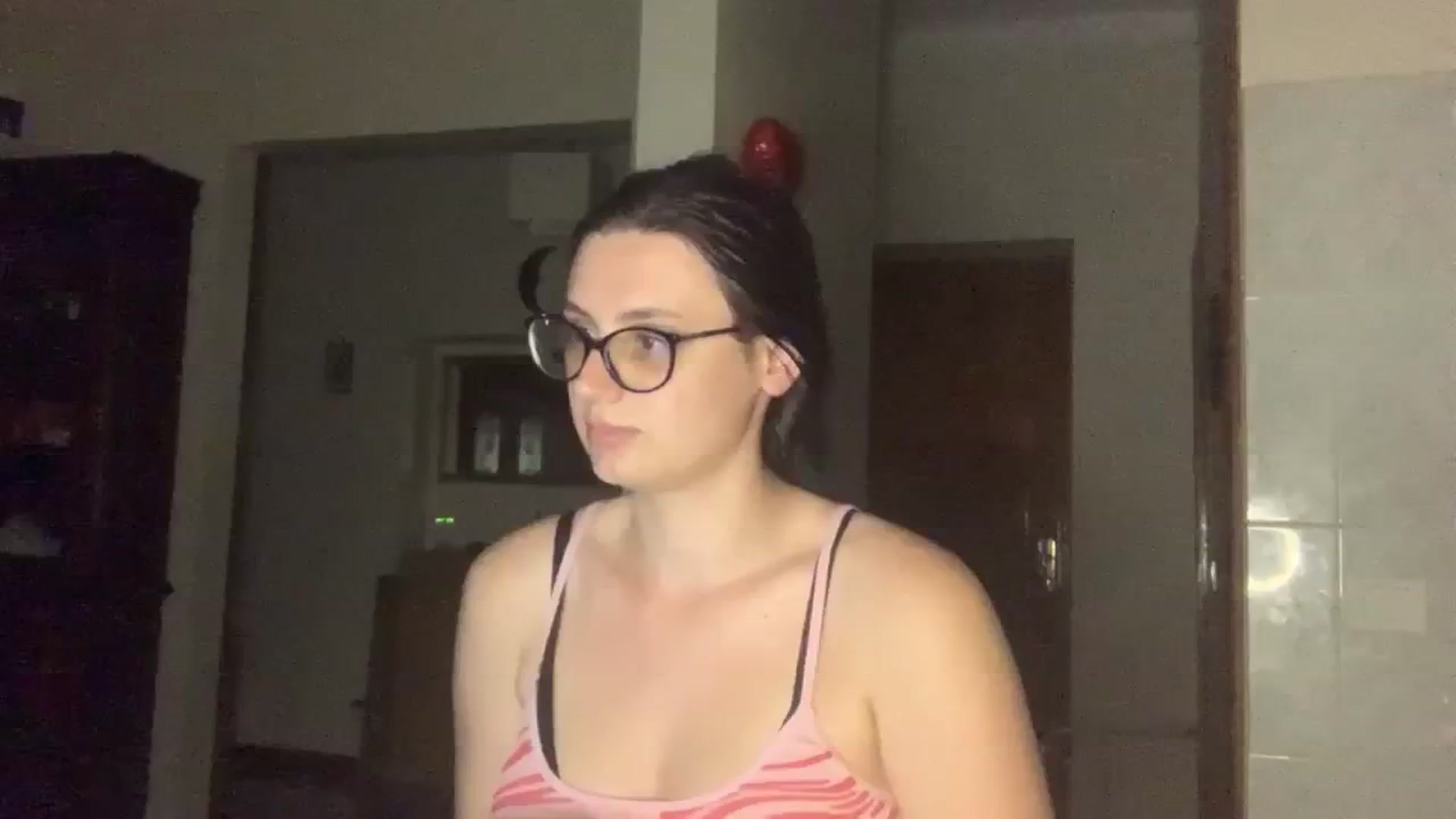 Gallery image thumbnail from PotatoChipss's myfreecams stream on, 08/16/2024, 22:02 image 7 of 20