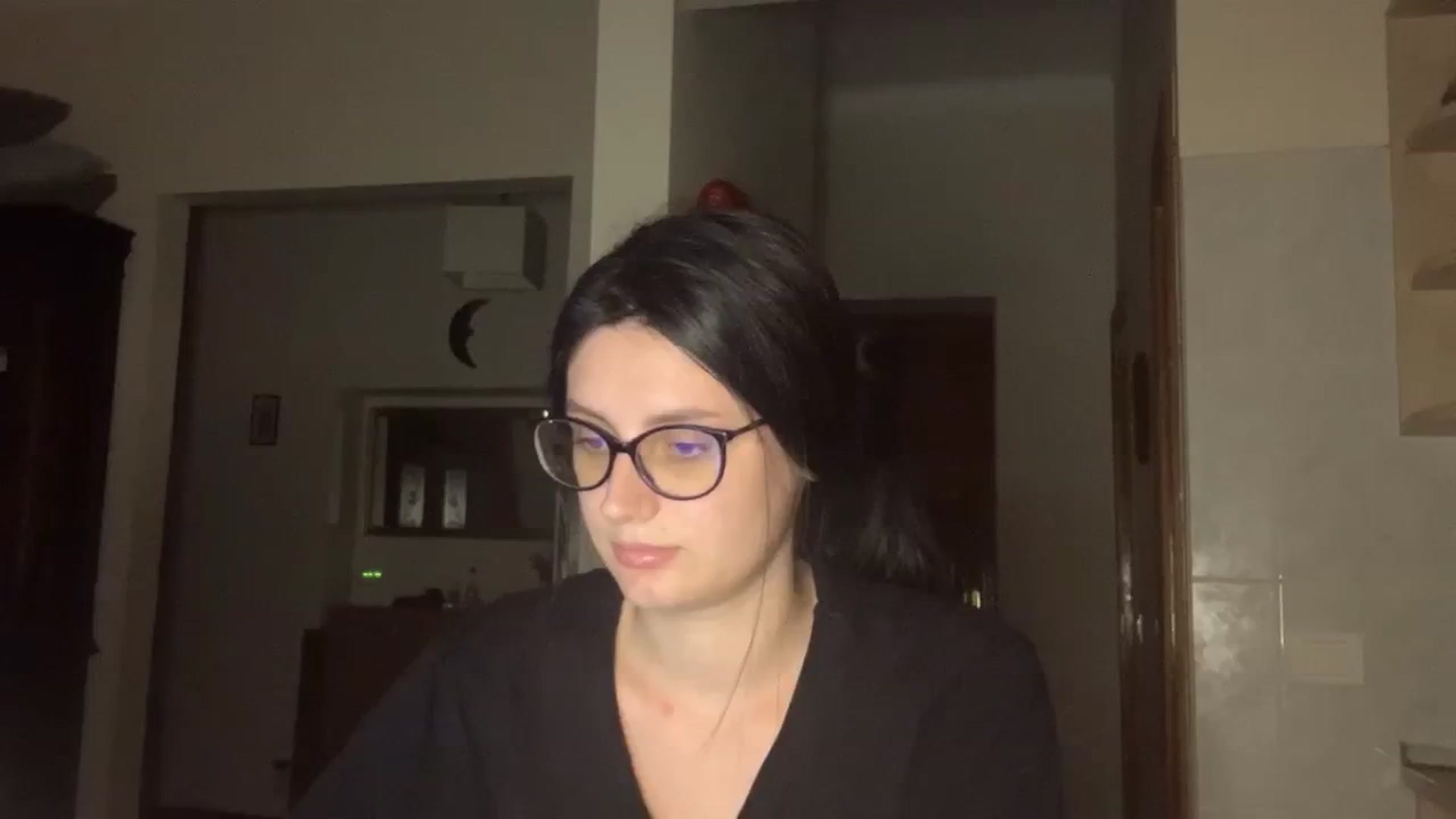 Gallery image thumbnail from PotatoChipss's myfreecams stream on, 08/22/2024, 20:31 image 4 of 20