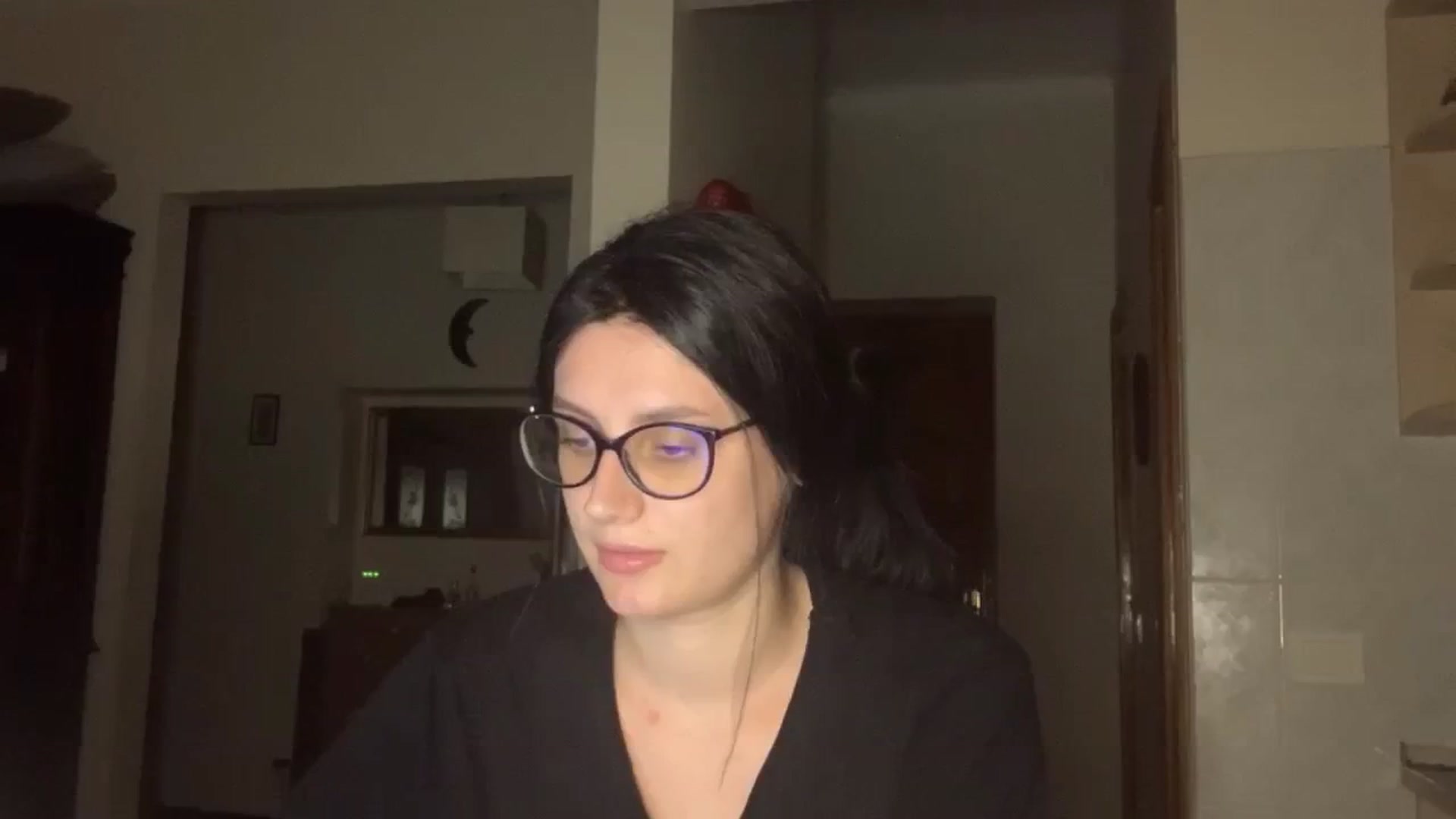 Gallery image thumbnail from PotatoChipss's myfreecams stream on, 08/22/2024, 20:31 image 10 of 20