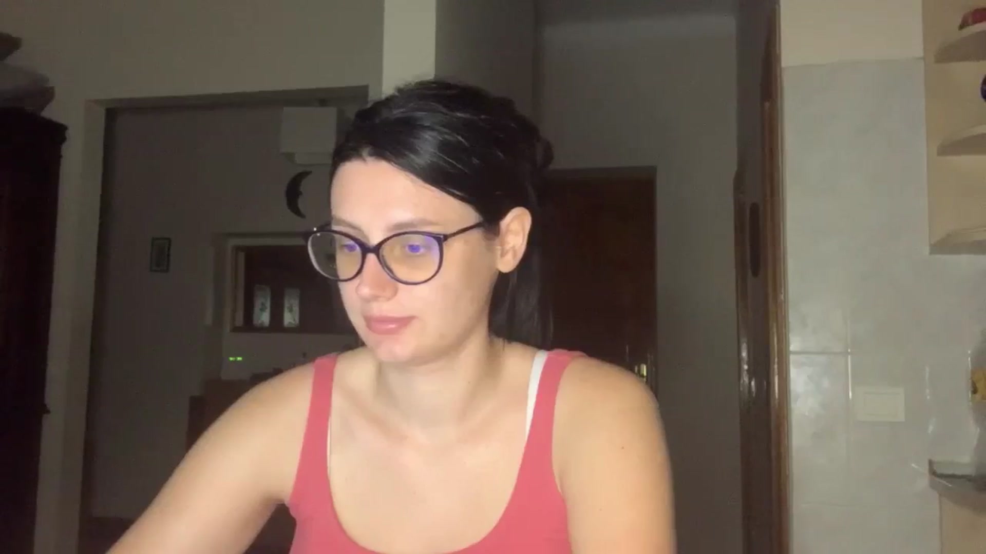 Gallery image thumbnail from PotatoChipss's myfreecams stream on, 08/23/2024, 21:26 image 13 of 20