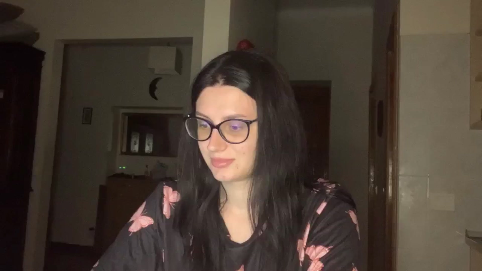 Gallery image thumbnail from PotatoChipss's myfreecams stream on, 08/29/2024, 20:47 image 6 of 20