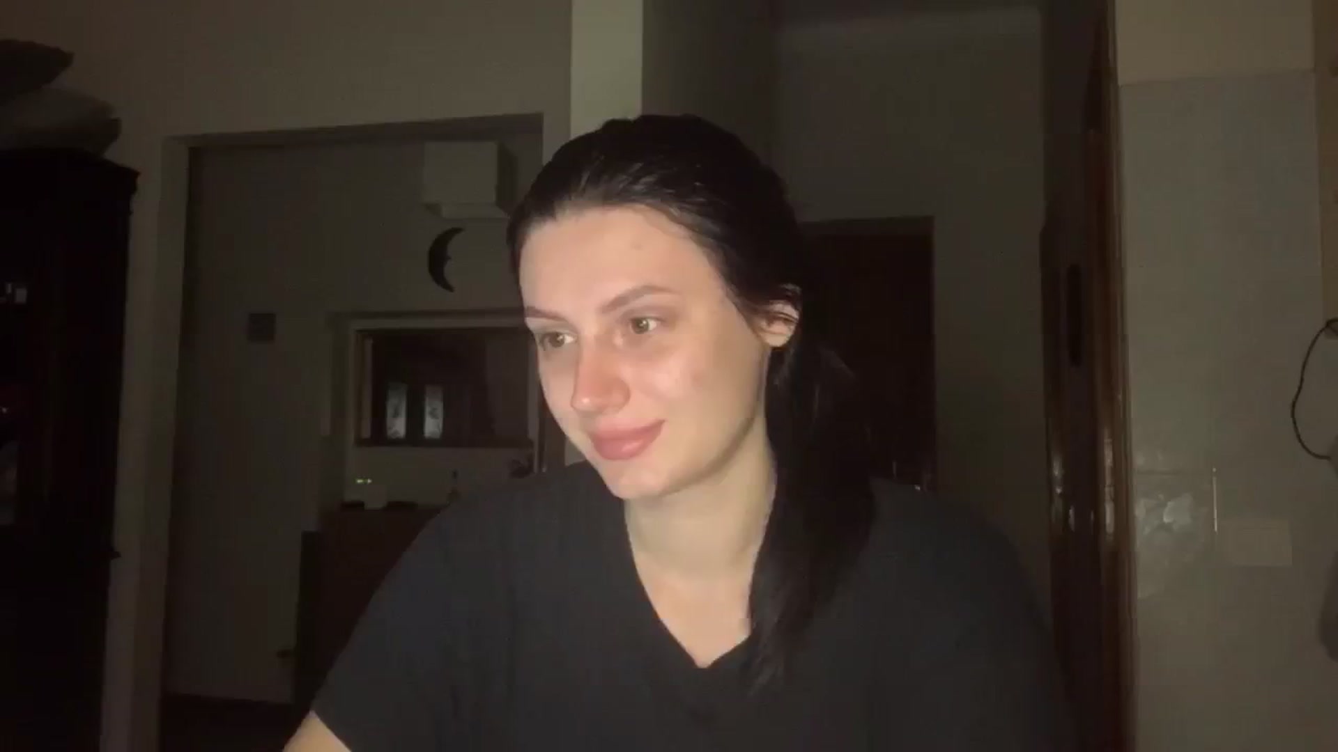 Gallery image thumbnail from PotatoChipss's myfreecams stream on, 09/17/2024, 04:30 image 12 of 20