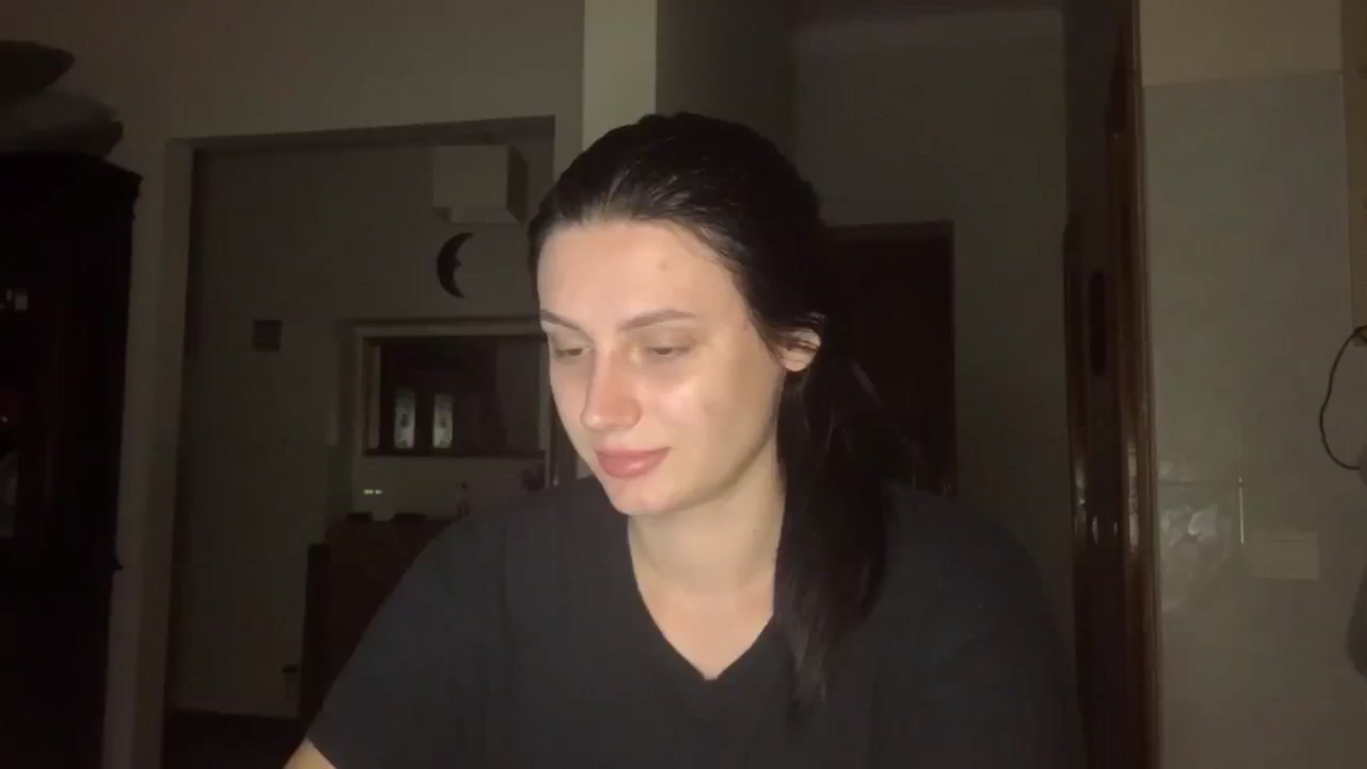 Gallery image thumbnail from PotatoChipss's myfreecams stream on, 09/17/2024, 04:30 image 18 of 20