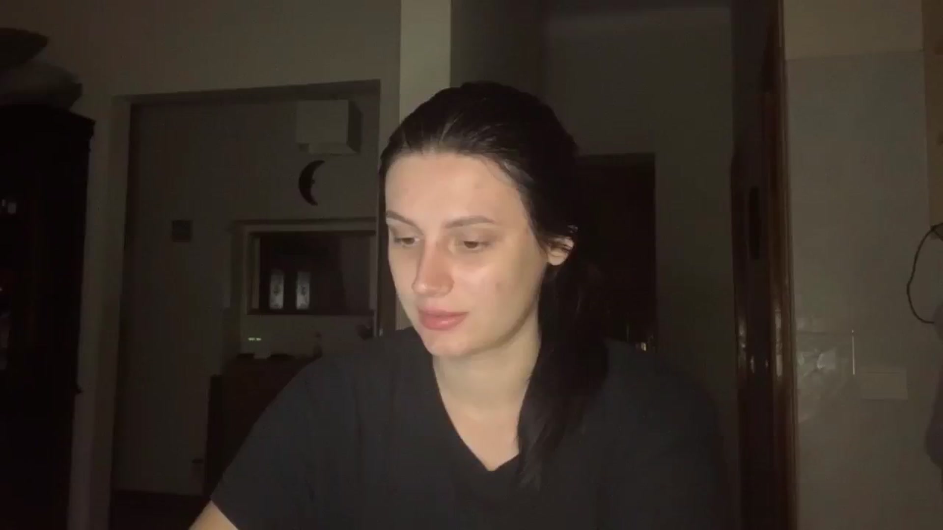 Gallery image thumbnail from PotatoChipss's myfreecams stream on, 09/17/2024, 04:30 image 6 of 20