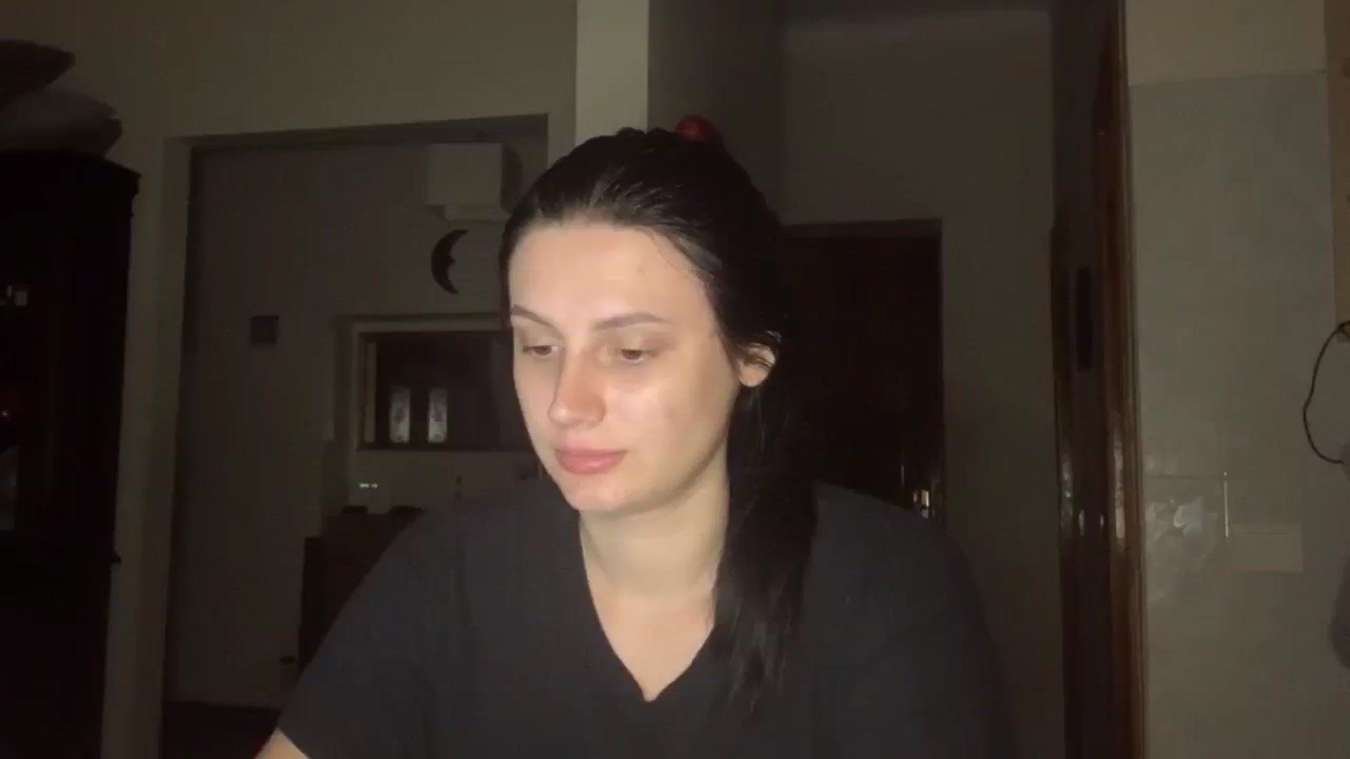 Gallery image thumbnail from PotatoChipss's myfreecams stream on, 09/17/2024, 05:02 image 8 of 20