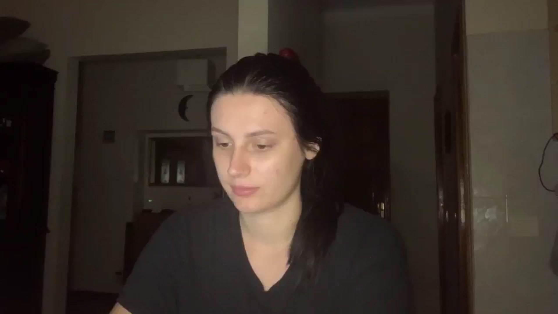 Gallery image thumbnail from PotatoChipss's myfreecams stream on, 09/17/2024, 05:02 image 10 of 20