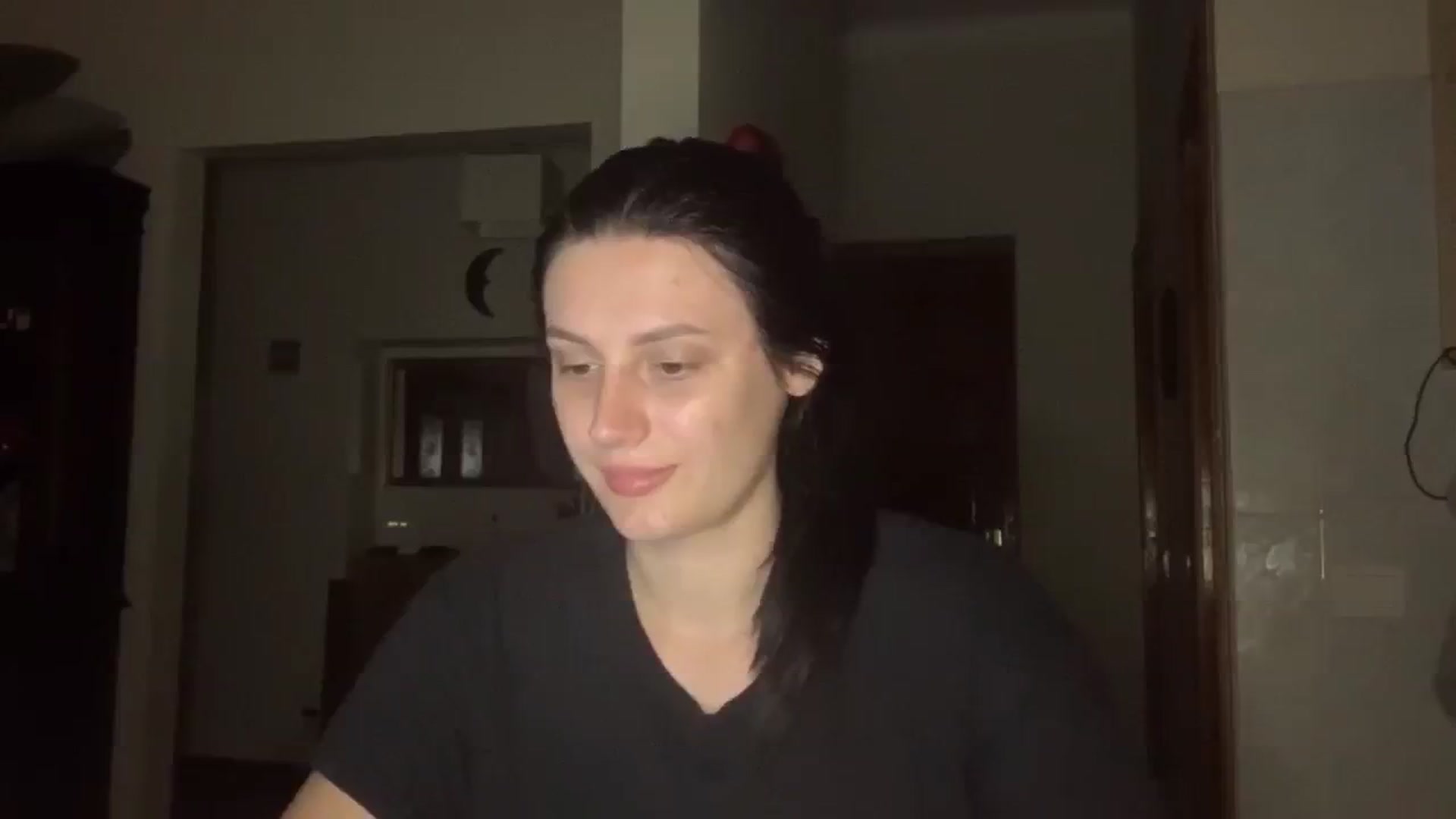 Gallery image thumbnail from PotatoChipss's myfreecams stream on, 09/17/2024, 05:02 image 4 of 20
