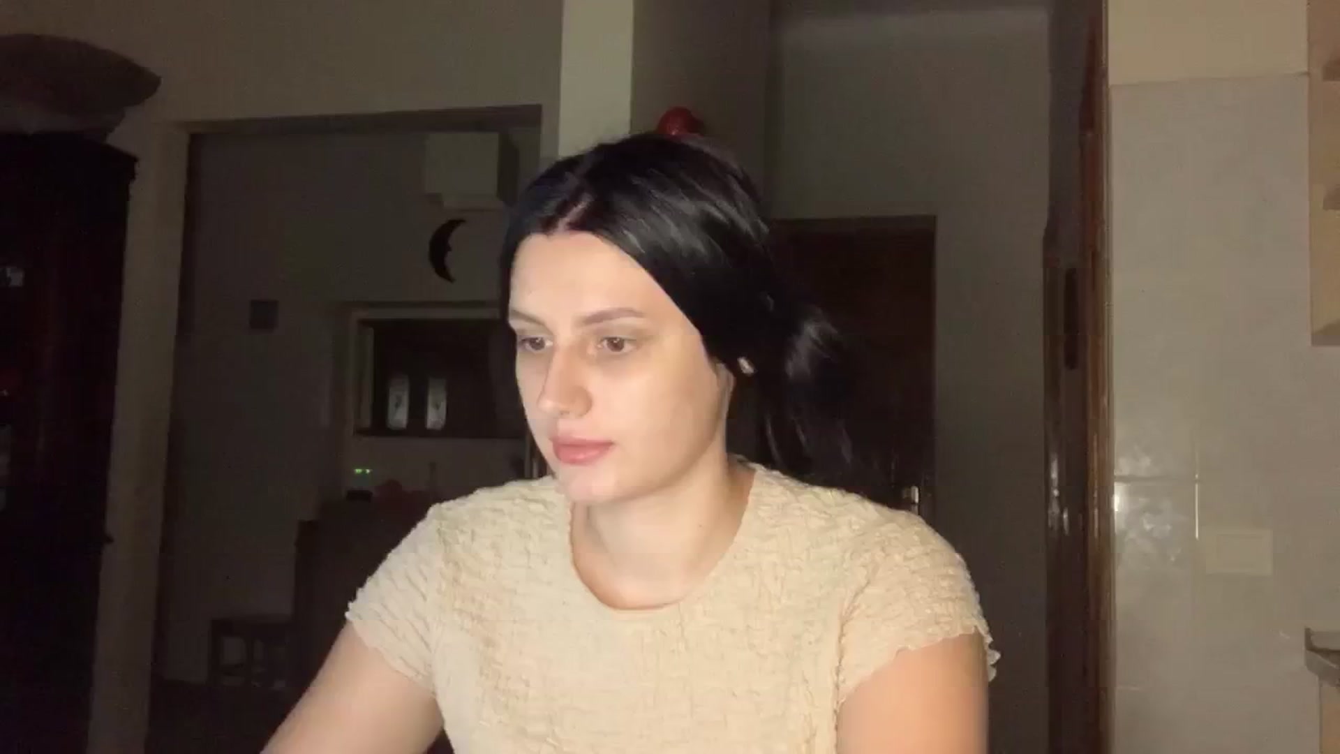 Gallery image thumbnail from PotatoChipss's myfreecams stream on, 10/14/2024, 17:14 image 14 of 20