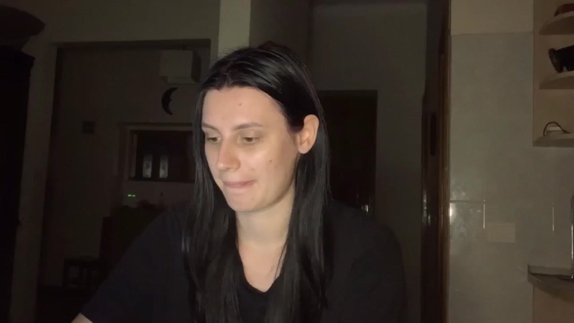 Gallery image thumbnail from PotatoChipss's myfreecams stream on, 10/18/2024, 21:54 image 18 of 20