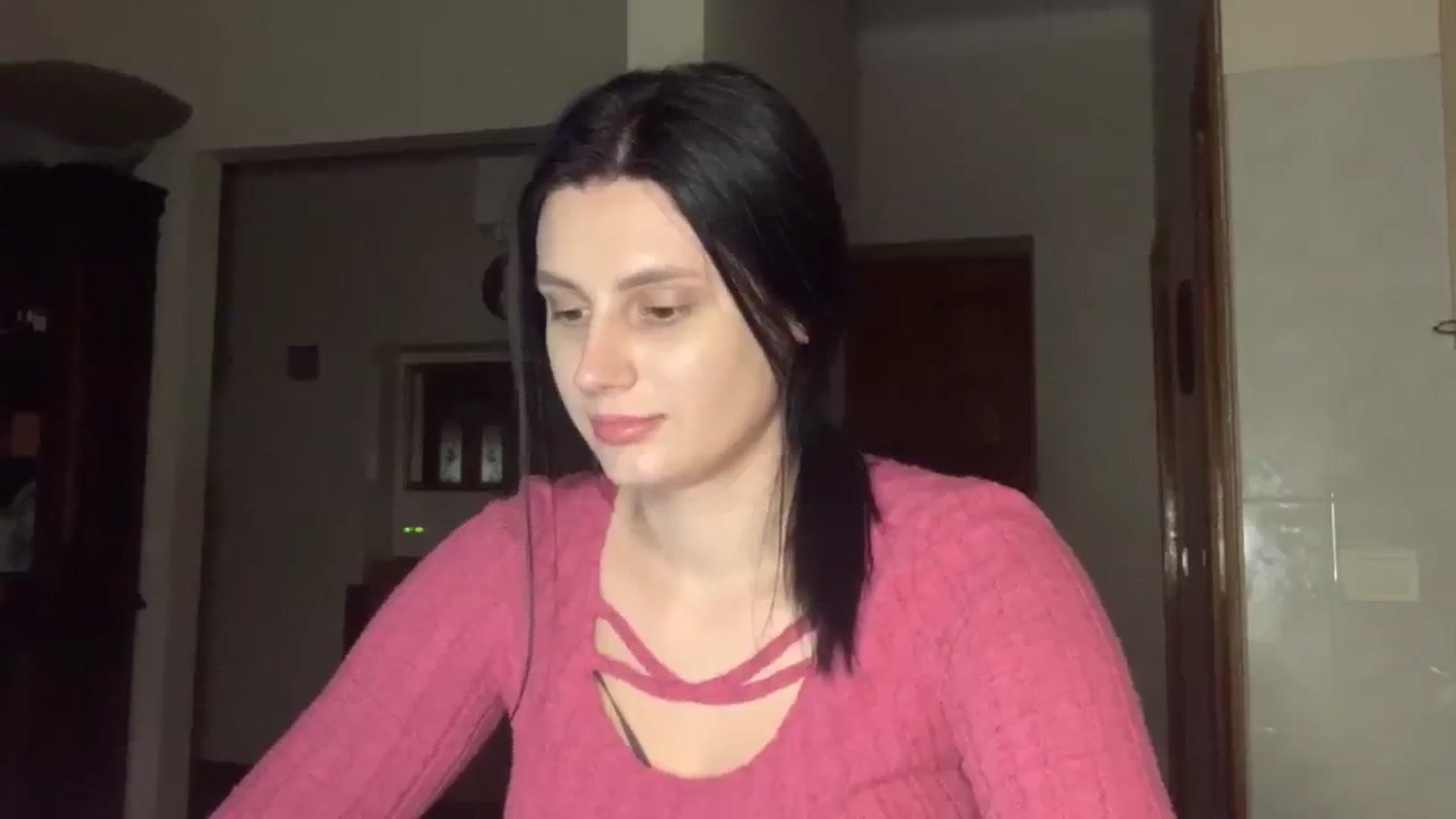 Gallery image thumbnail from PotatoChipss's myfreecams stream on, 11/03/2024, 20:53 image 18 of 20