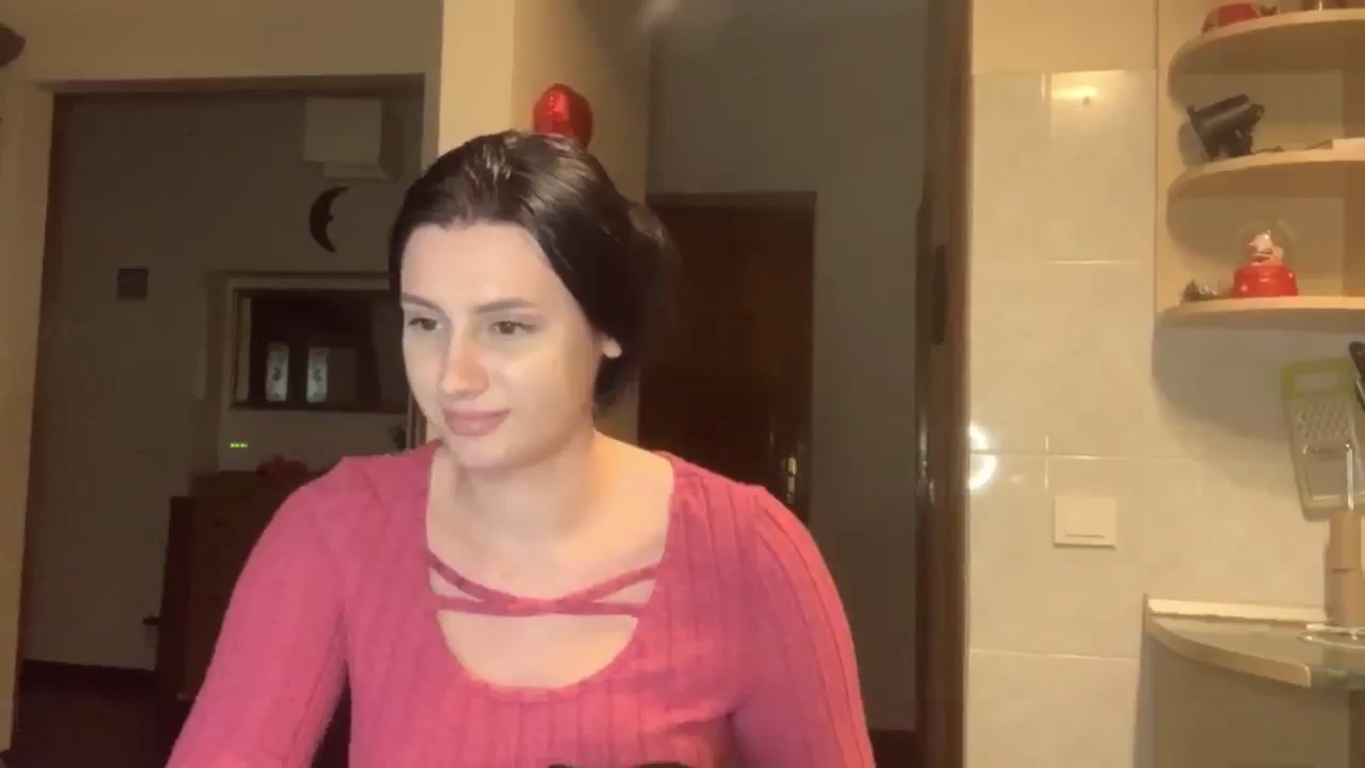 Gallery image thumbnail from PotatoChipss's myfreecams stream on, 11/23/2024, 19:30 image 3 of 20