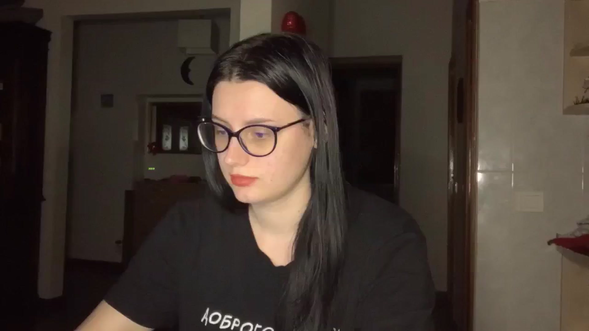 Gallery image thumbnail from PotatoChipss's myfreecams stream on, 12/16/2024, 19:03 image 6 of 20