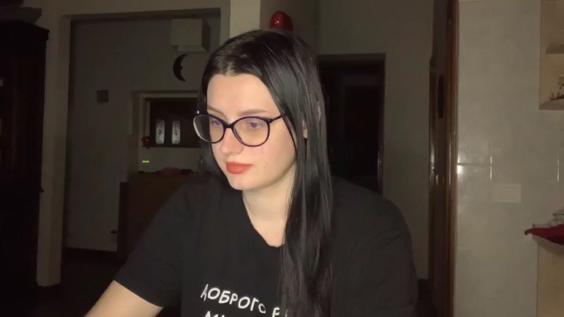 Gallery image thumbnail from PotatoChipss's myfreecams stream on, 12/16/2024, 19:03 image 3 of 20