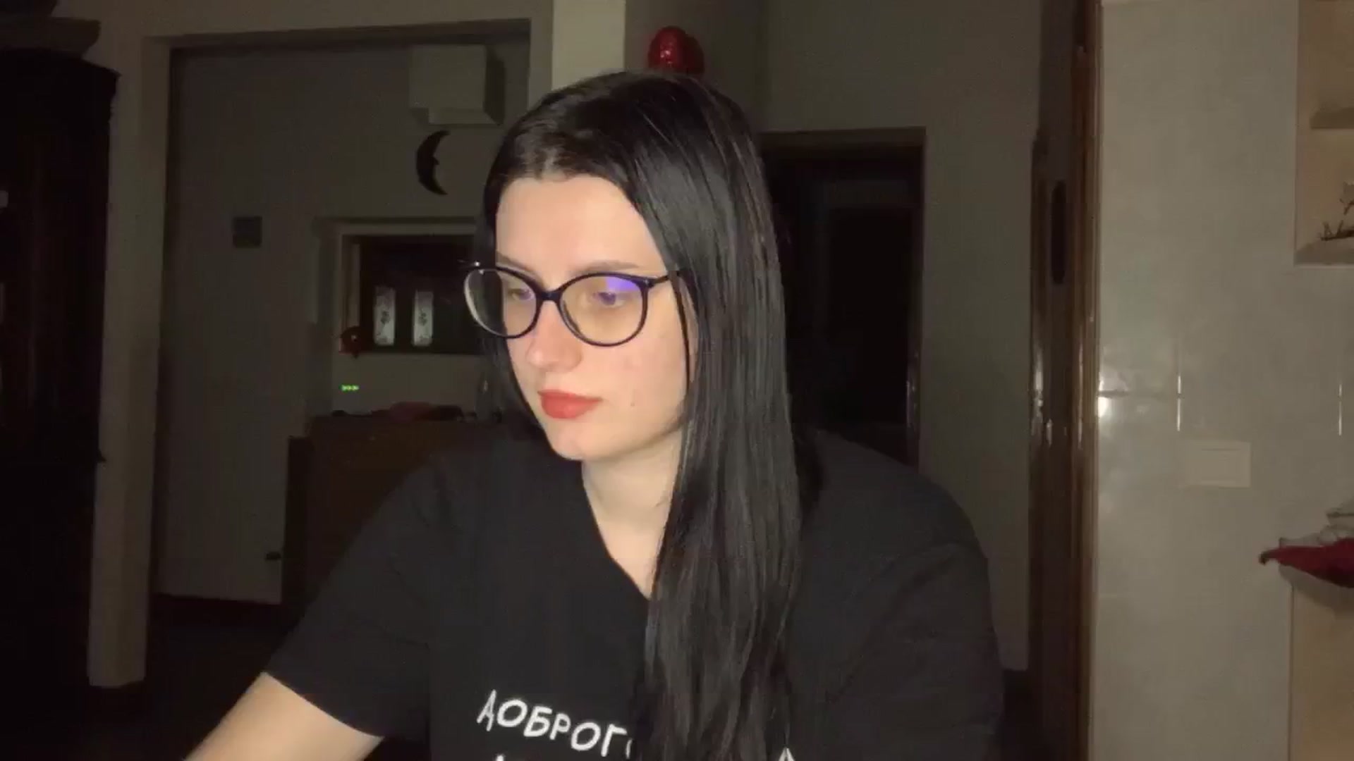 Gallery image thumbnail from PotatoChipss's myfreecams stream on, 12/16/2024, 19:03 image 1 of 20