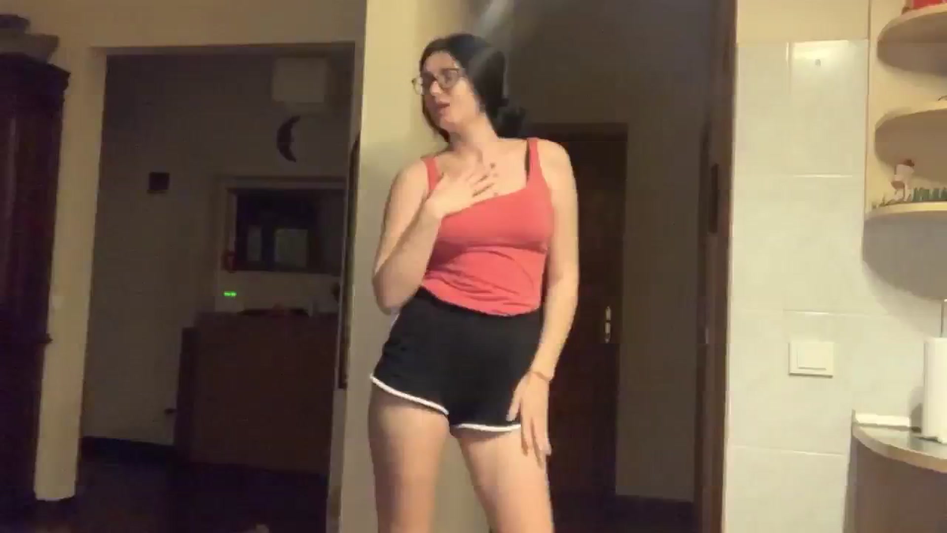 Gallery image thumbnail from PotatoChipss's myfreecams stream on, 12/27/2024, 20:25 image 9 of 20