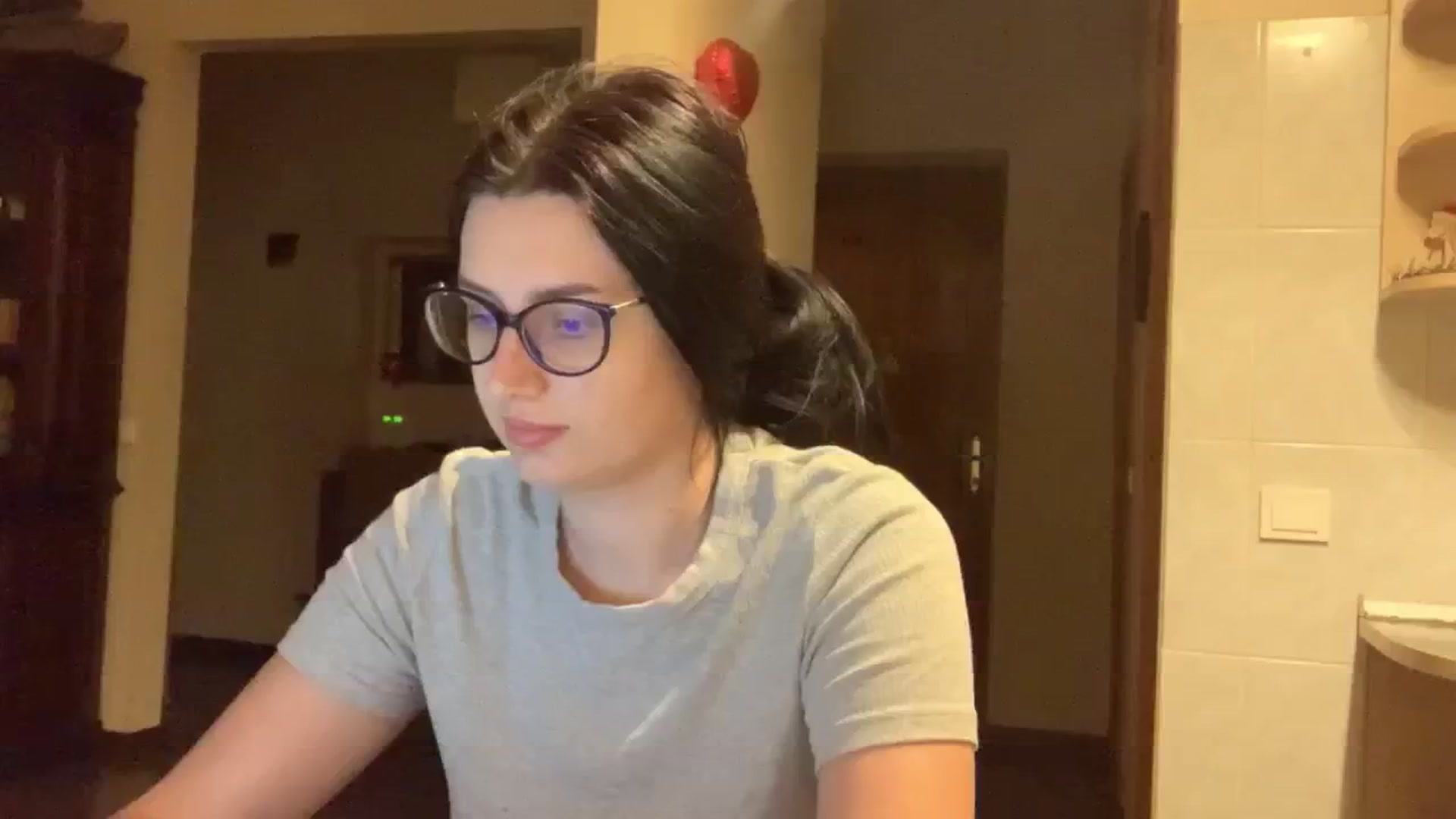 Gallery image thumbnail from PotatoChipss's myfreecams stream on, 12/28/2024, 21:02 image 11 of 20