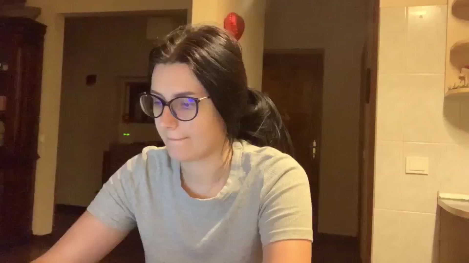 Gallery image thumbnail from PotatoChipss's myfreecams stream on, 12/28/2024, 21:02 image 12 of 20