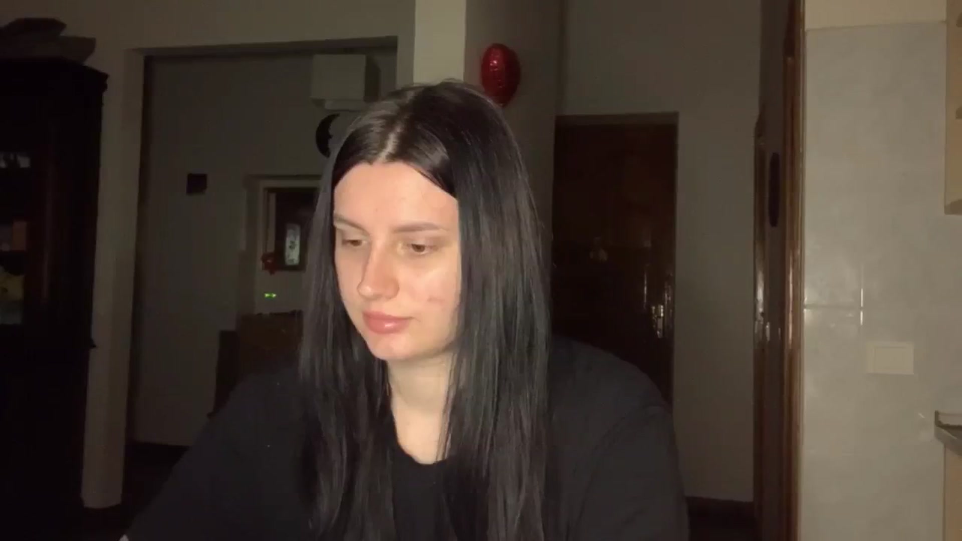 Gallery image thumbnail from PotatoChipss's myfreecams stream on, 01/19/2025, 21:01 image 4 of 20