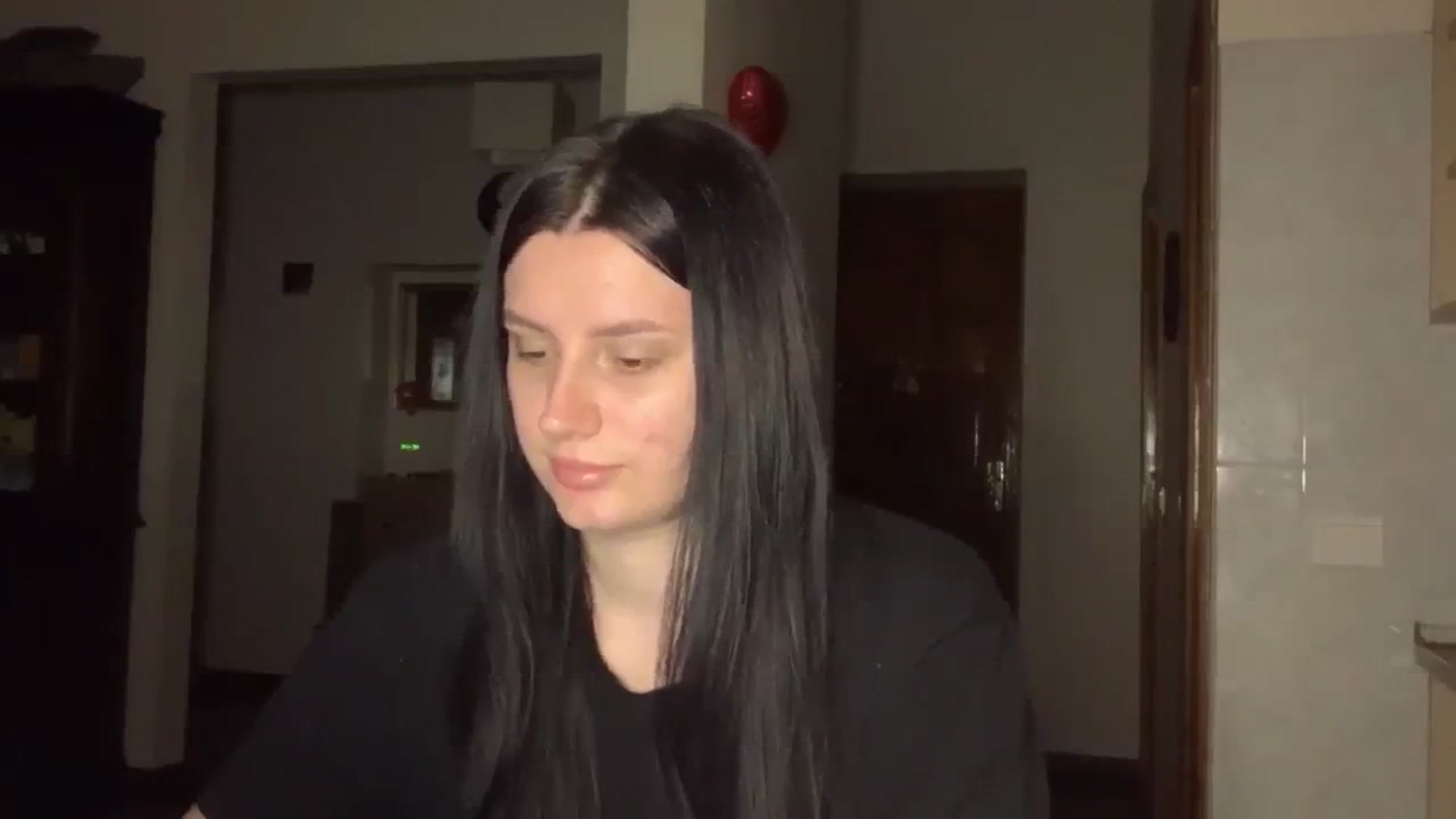 Gallery image thumbnail from PotatoChipss's myfreecams stream on, 01/19/2025, 21:01 image 13 of 20