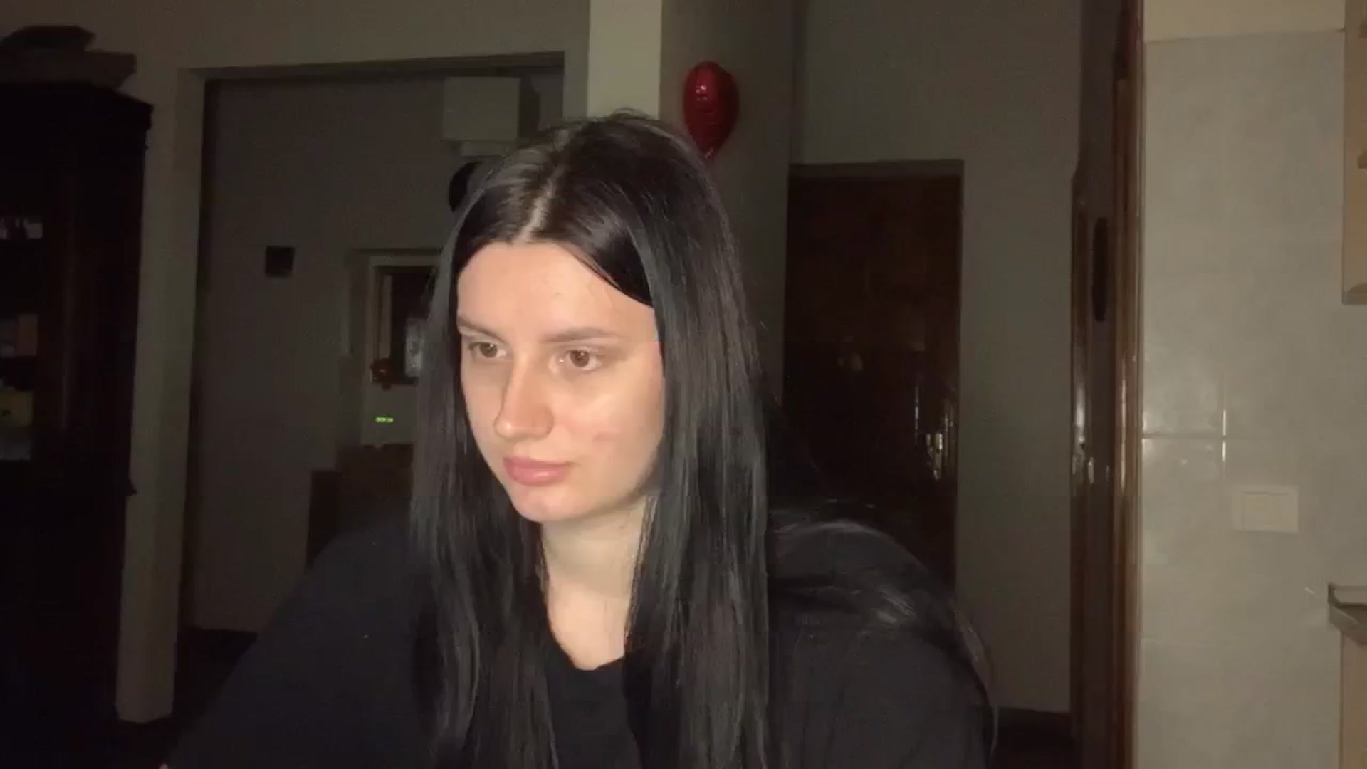 Gallery image thumbnail from PotatoChipss's myfreecams stream on, 01/19/2025, 21:01 image 17 of 20