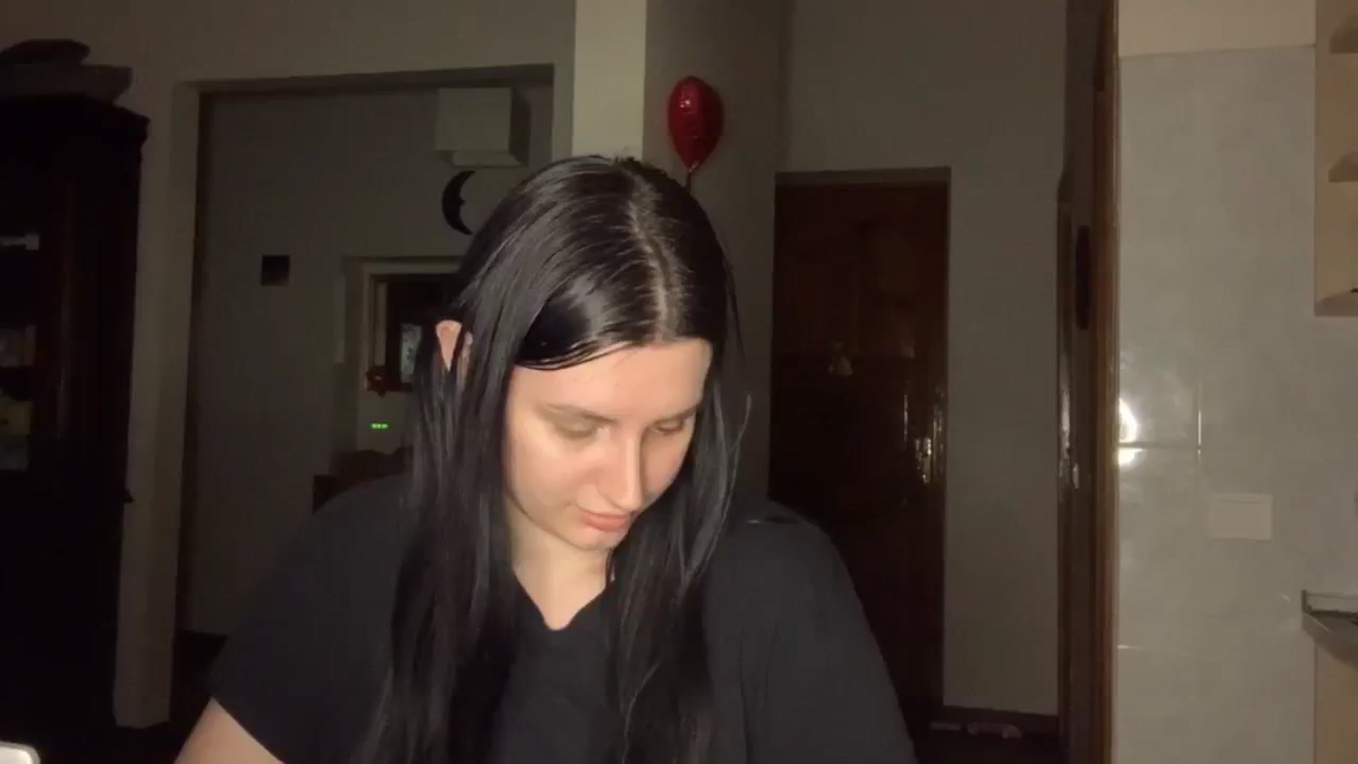 Gallery image thumbnail from PotatoChipss's myfreecams stream on, 02/03/2025, 19:35 image 19 of 20